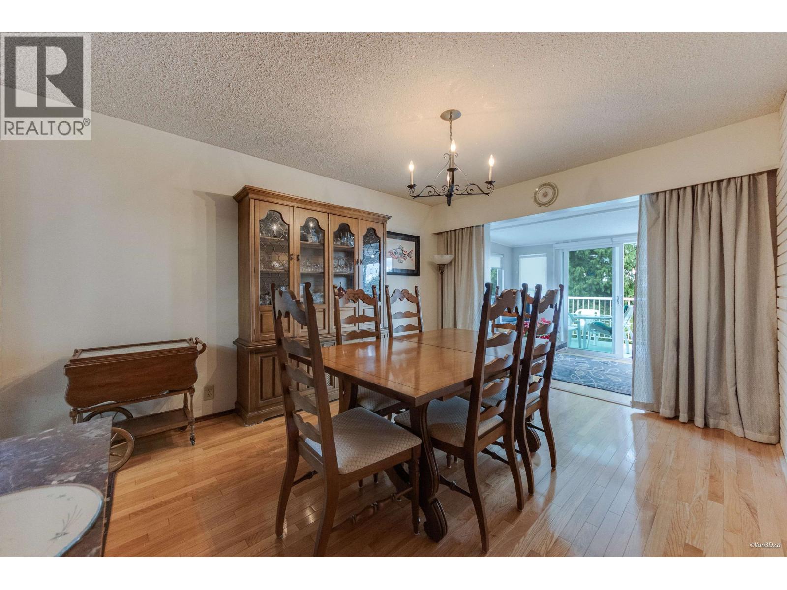 2992 Lazy A Street, Coquitlam, British Columbia  V3C 3N7 - Photo 12 - R3109450