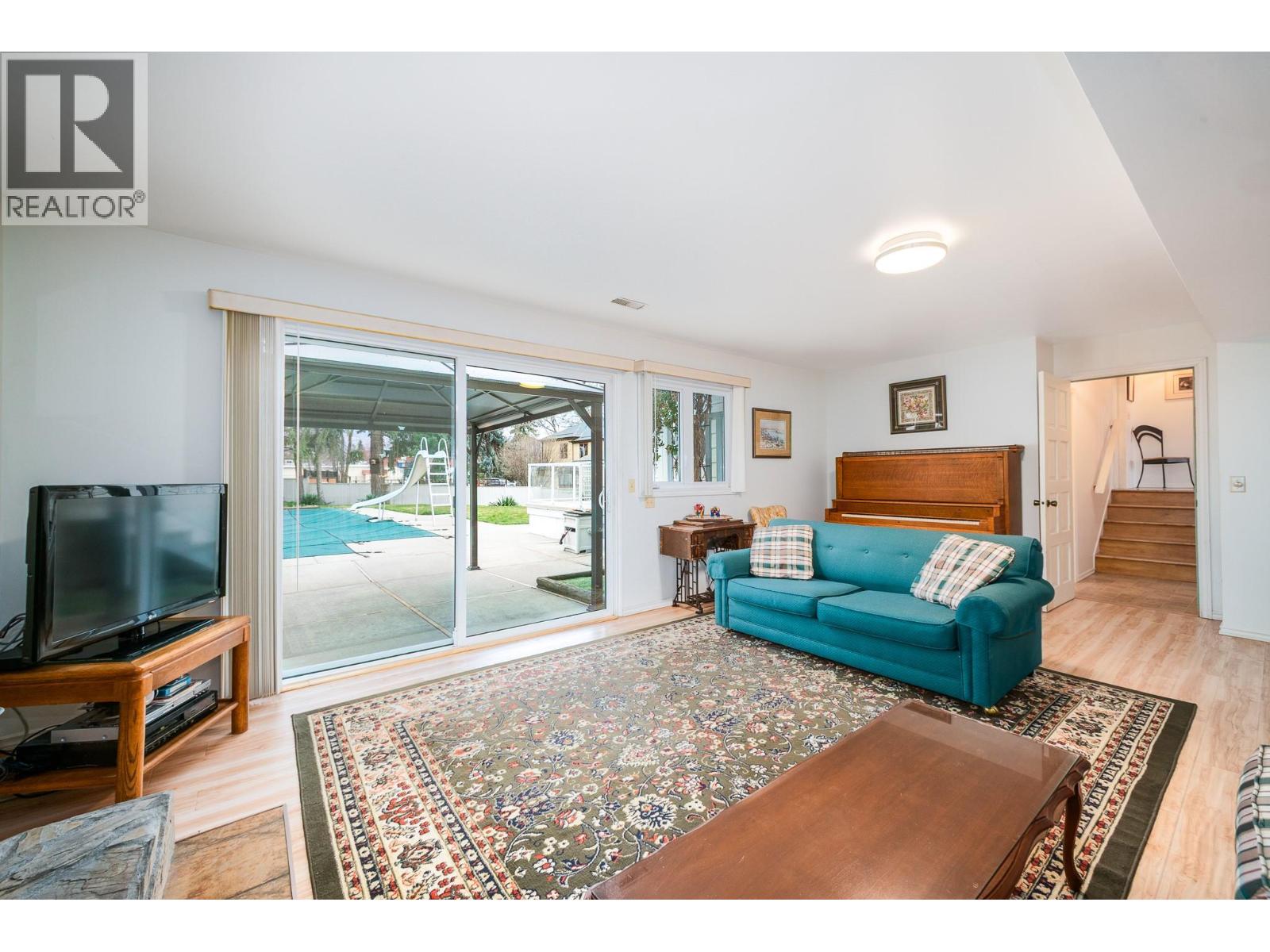 561 Brome Crescent, Kelowna, British Columbia  V1W 2M5 - Photo 40 - 10382409