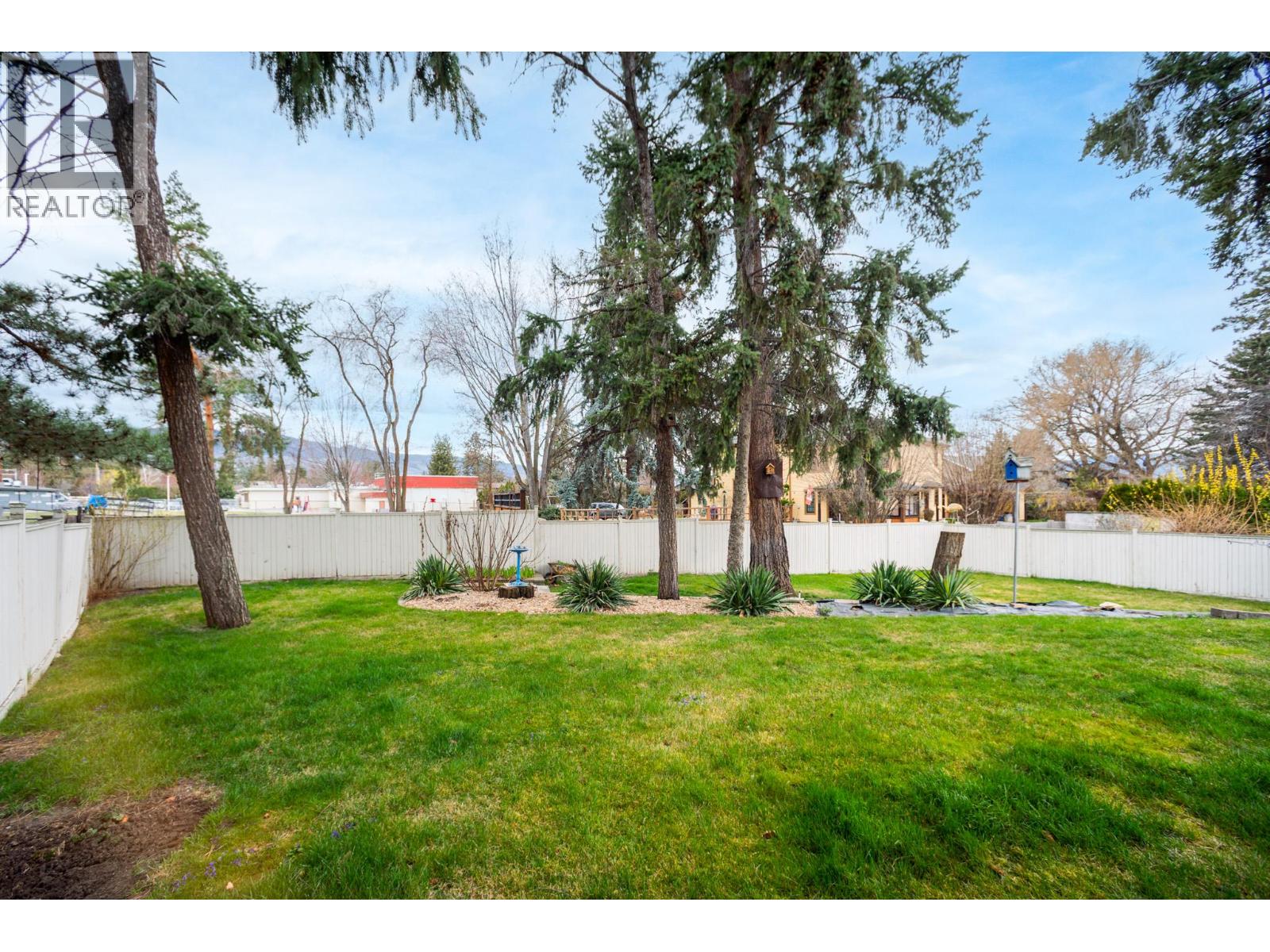 561 Brome Crescent, Kelowna, British Columbia  V1W 2M5 - Photo 67 - 10382409