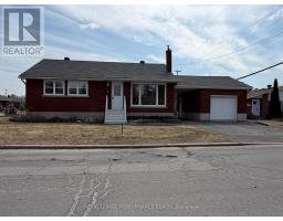 624 CLARKE AVENUE, Ottawa, Ontario