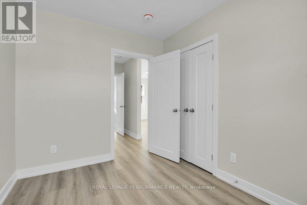 624 Clarke Avenue, Ottawa, Ontario  K1K 0Y7 - Photo 23 - X12882826