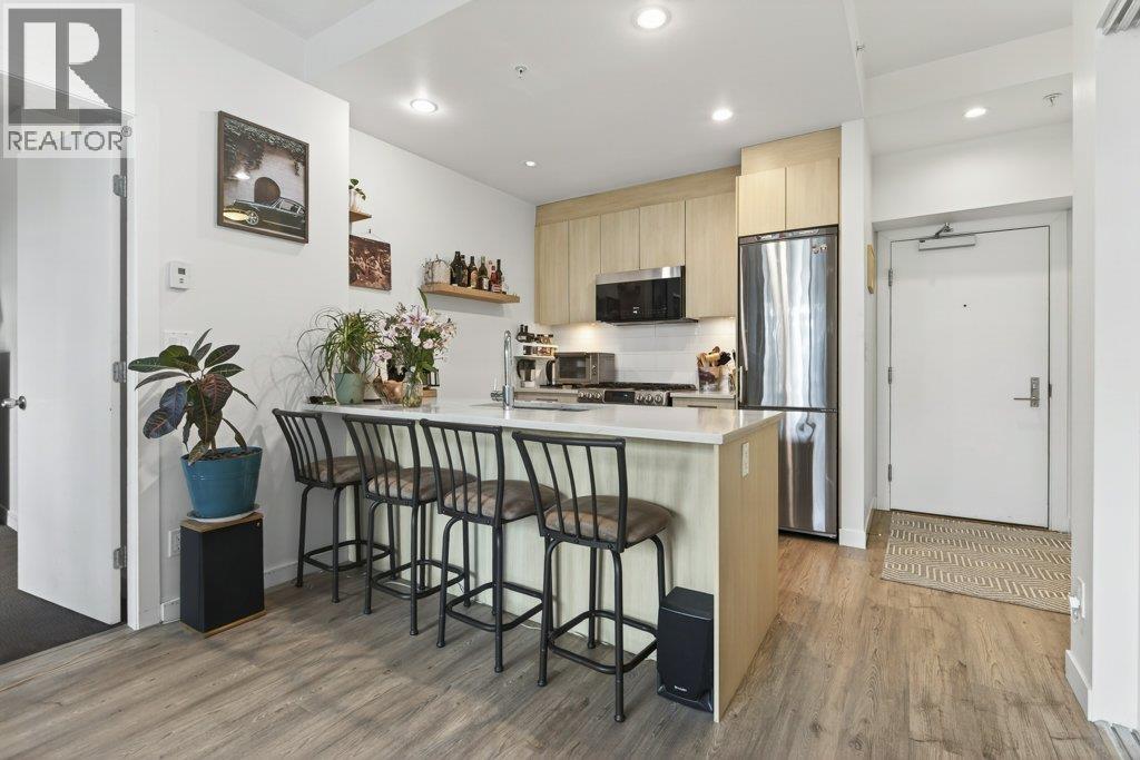 210 9080 University Crescent, Burnaby, British Columbia  V5A 0B7 - Photo 5 - R3109600