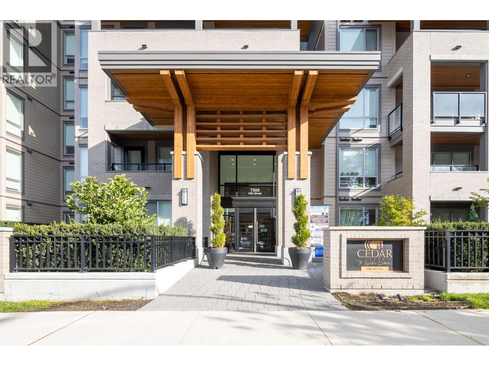 607 7588 16th Street, Burnaby, British Columbia  V3N 0H8 - Photo 26 - R3109611