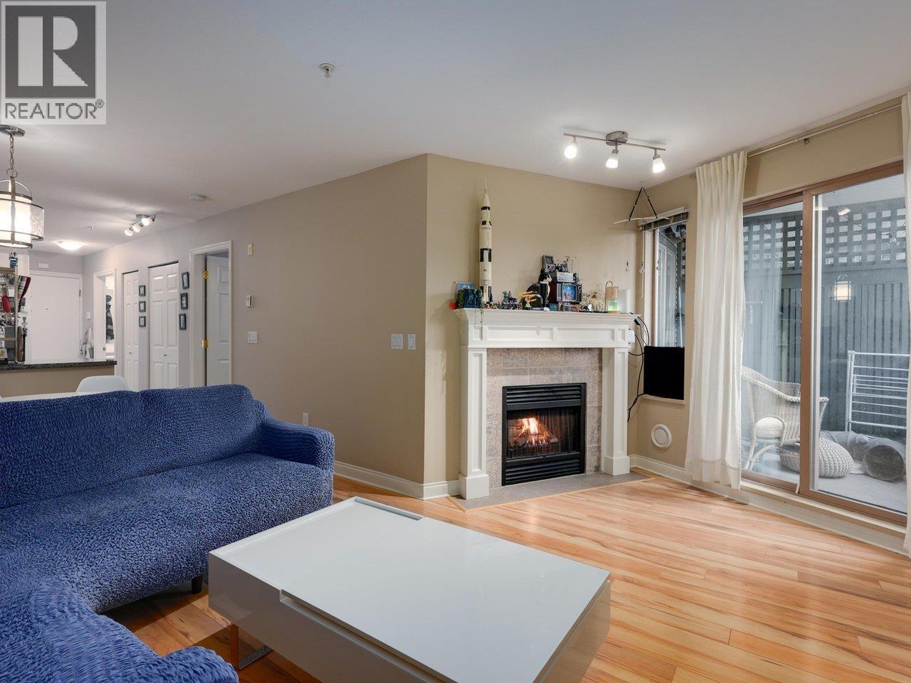 209 688 E 16th Avenue, Vancouver, British Columbia  V5T 2V4 - Photo 4 - R3109619