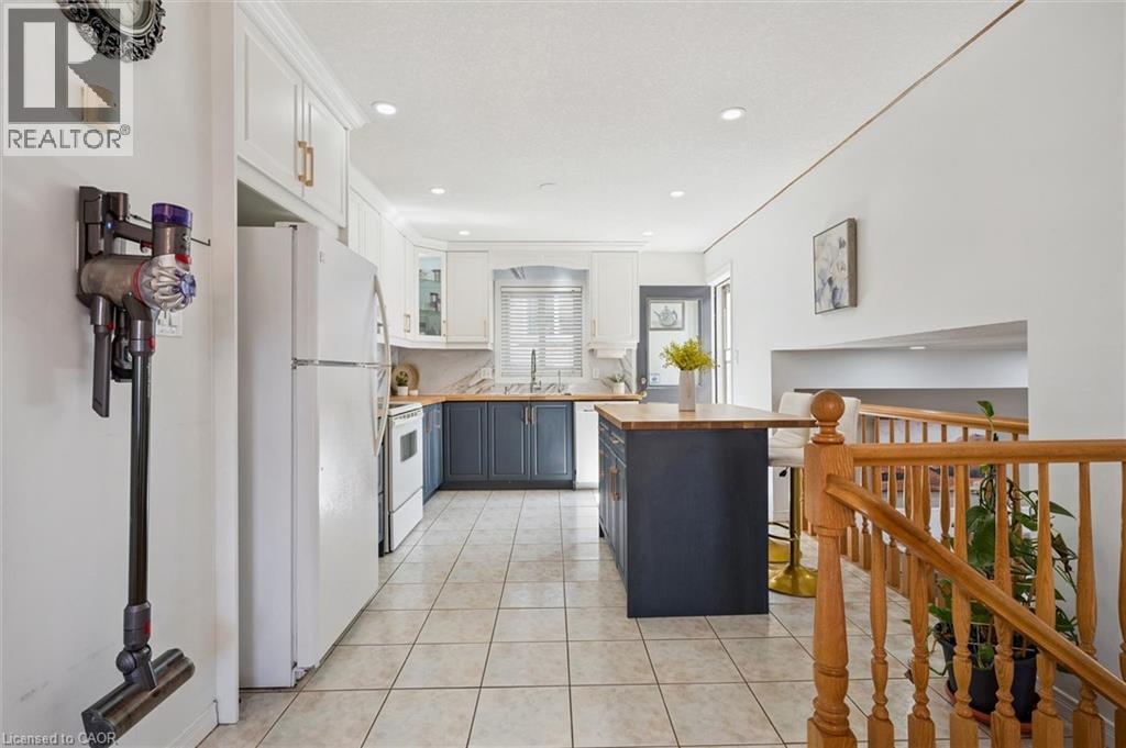 35 Melran Drive, Cambridge, Ontario  N3C 4C1 - Photo 12 - 40815914