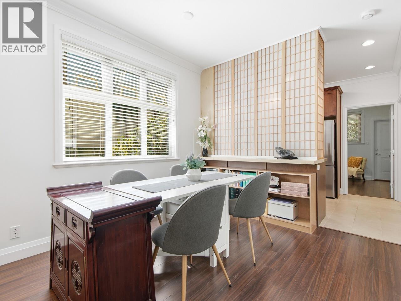 114 5588 Patterson, Burnaby, British Columbia  V5H 0A7 - Photo 6 - R3109583