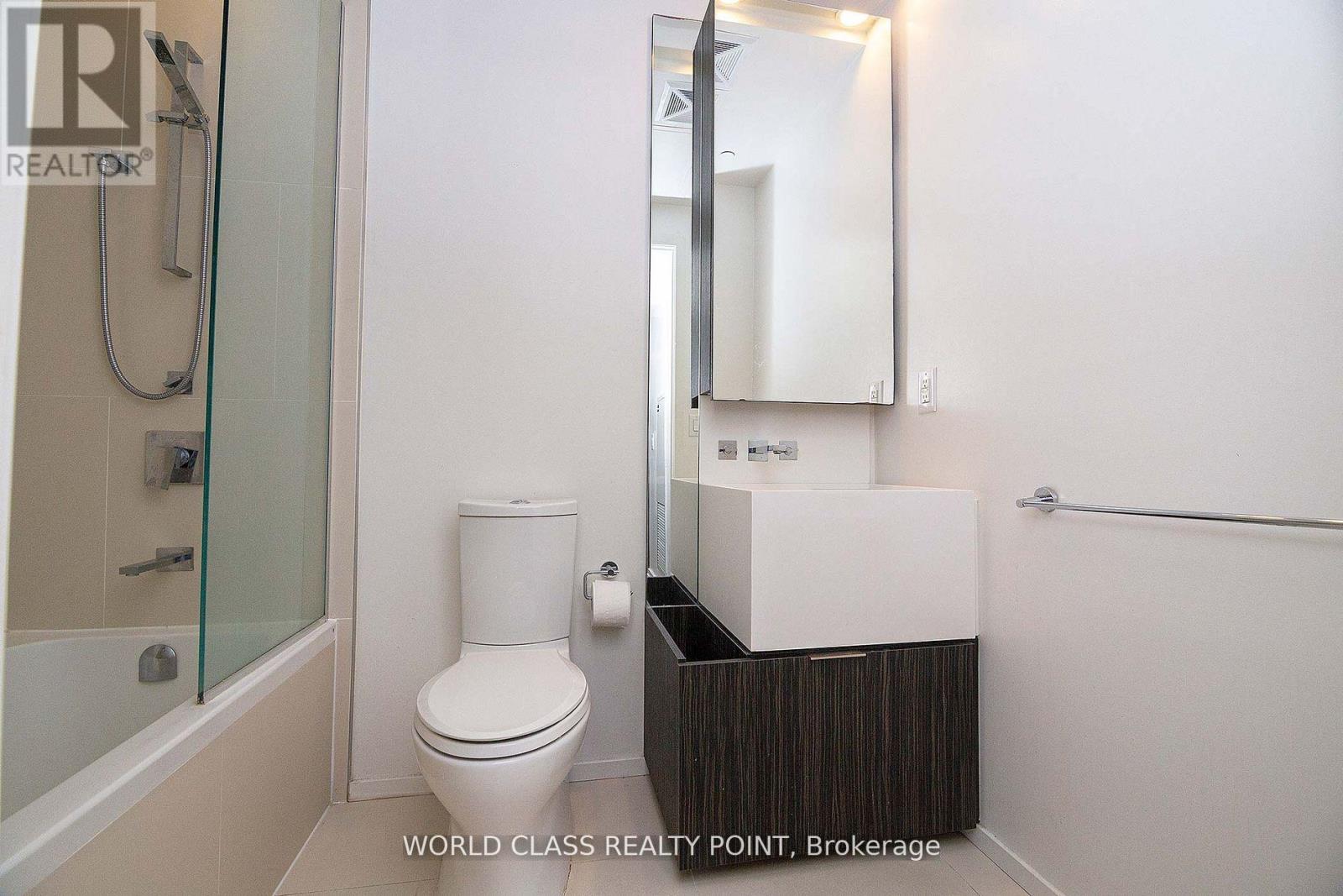 1511 - 1 Bloor Street E, Toronto (Church-Yonge Corridor), Ontario  M4W 0A8 - Photo 11 - C12980176