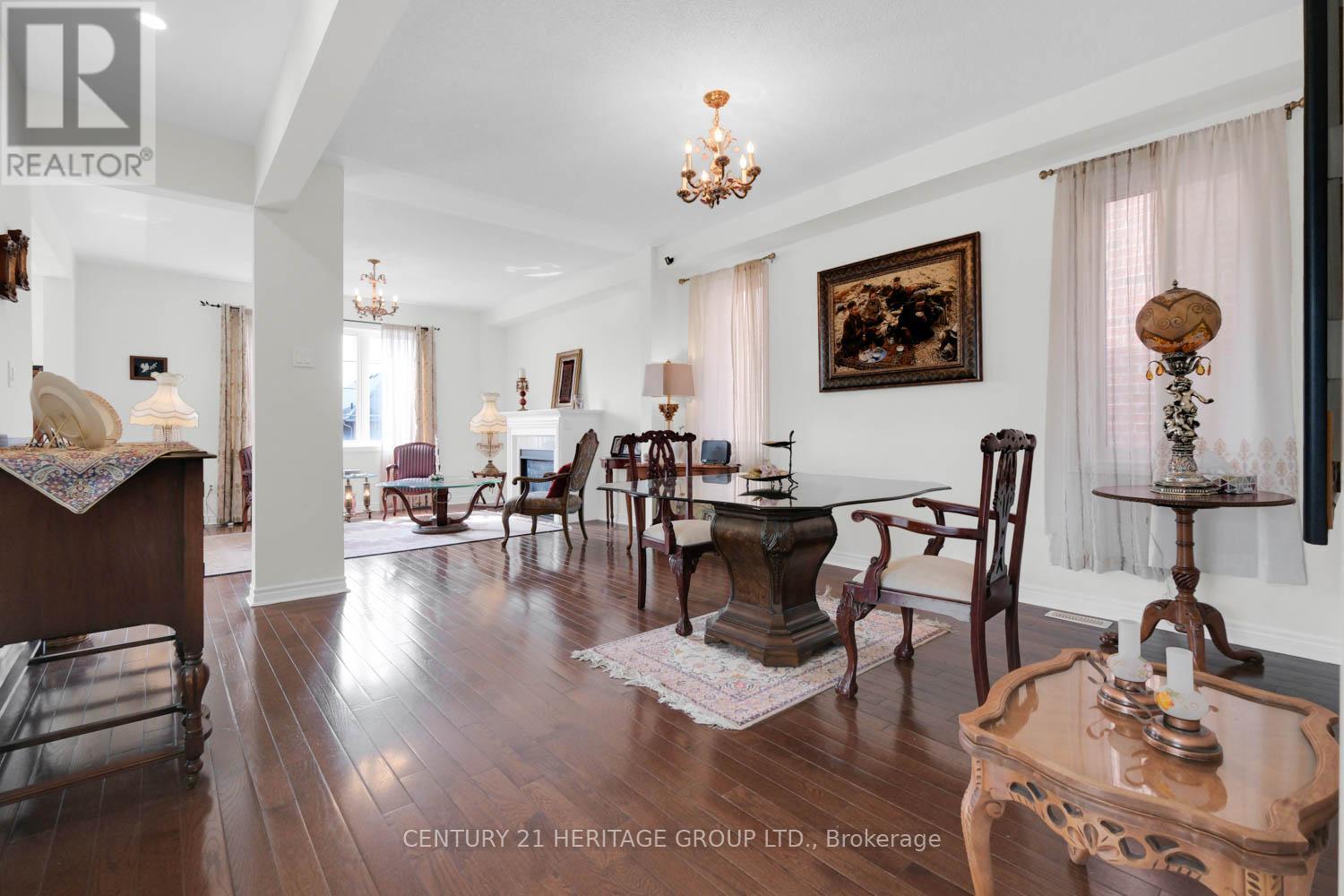 13 Herefordshire Crescent Ne, Newmarket (Woodland Hill), Ontario  L9N 0B7 - Photo 14 - N12980182