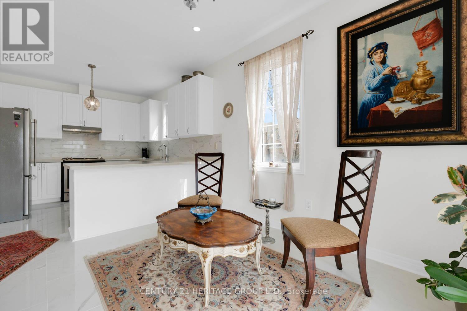 13 Herefordshire Crescent Ne, Newmarket (Woodland Hill), Ontario  L9N 0B7 - Photo 24 - N12980182