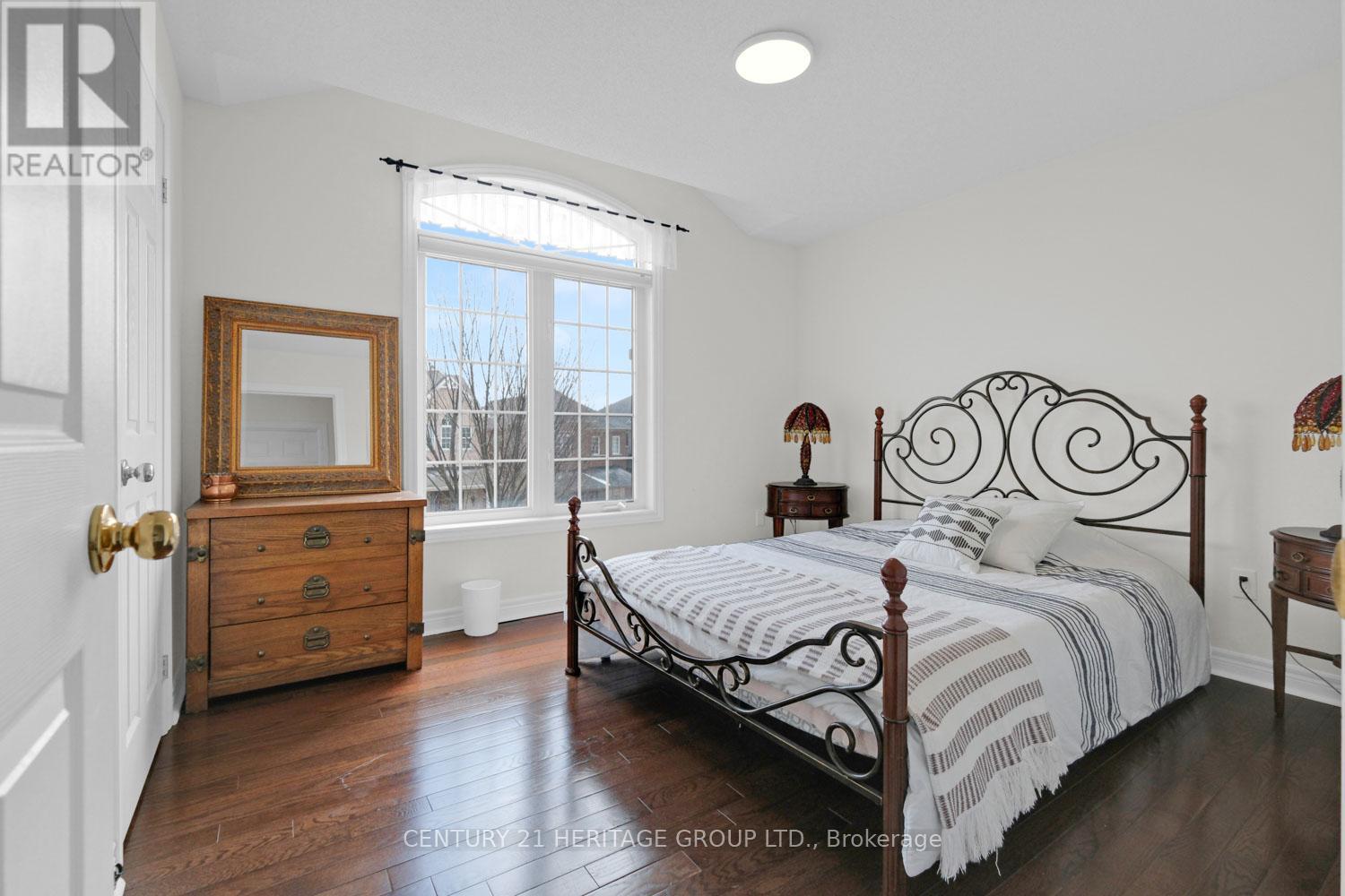 13 Herefordshire Crescent Ne, Newmarket (Woodland Hill), Ontario  L9N 0B7 - Photo 30 - N12980182