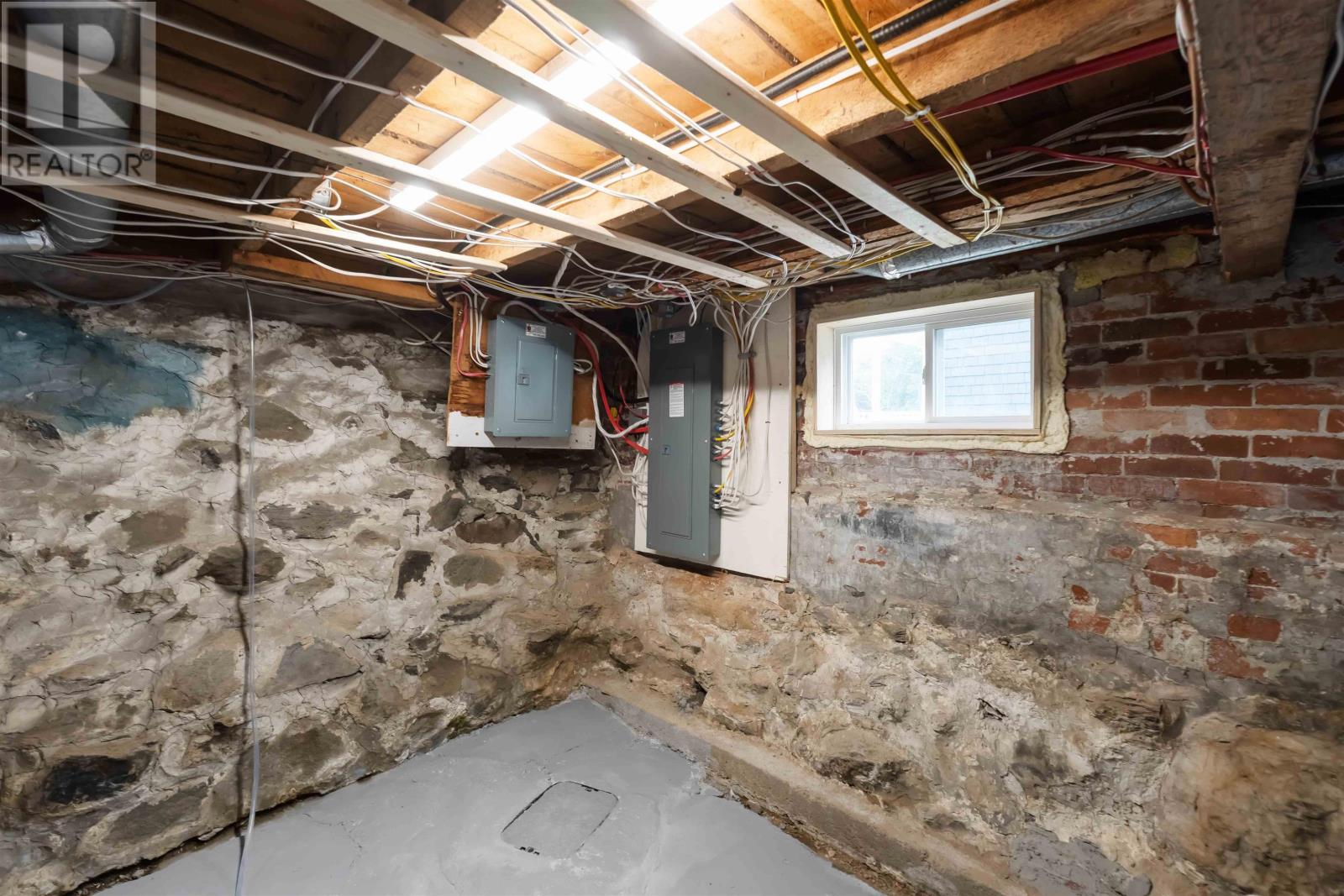 14 Ryerson Court, Yarmouth, Nova Scotia  B5A 1V6 - Photo 42 - 202606808