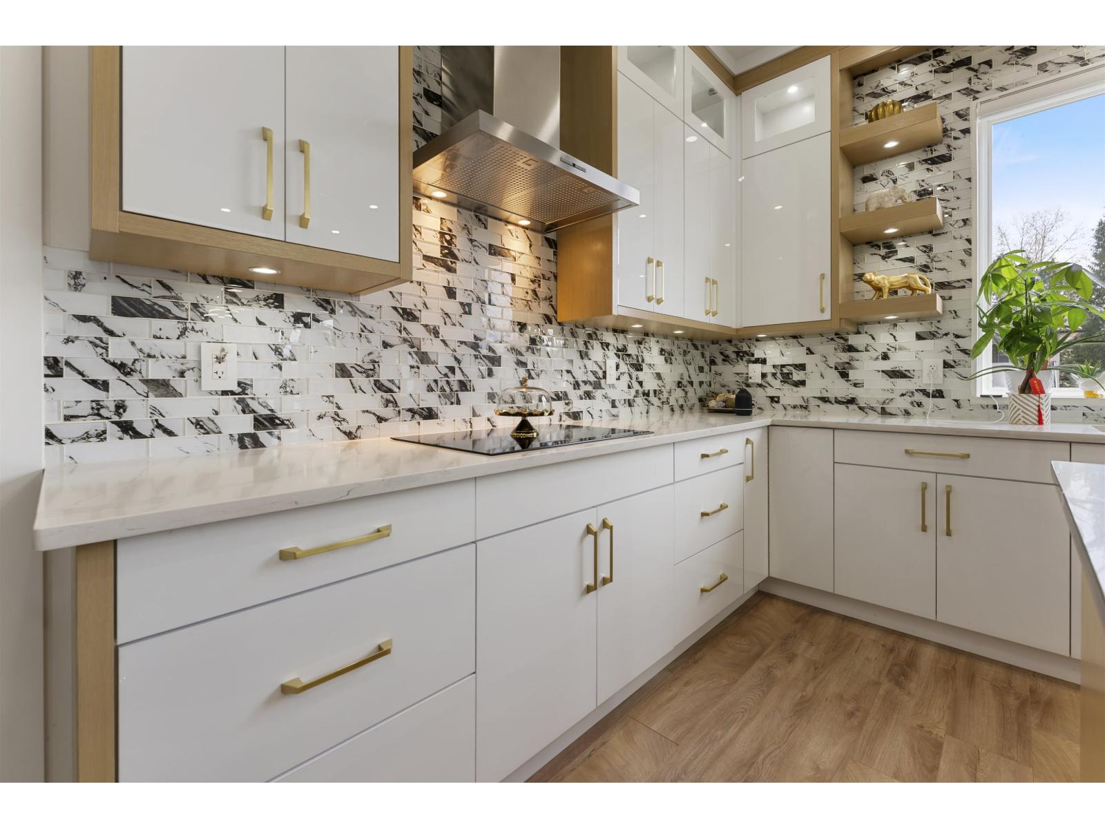 8958 139a Street, Surrey, British Columbia  V3V 7G5 - Photo 9 - R3107676