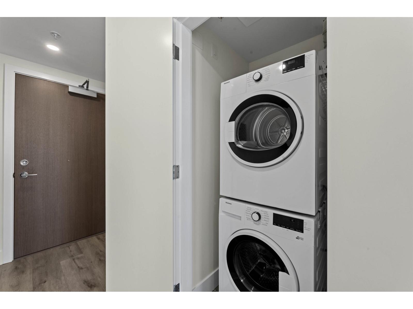 605 10428 Whalley Boulevard, Surrey, British Columbia  V3T 0W2 - Photo 15 - R3109052