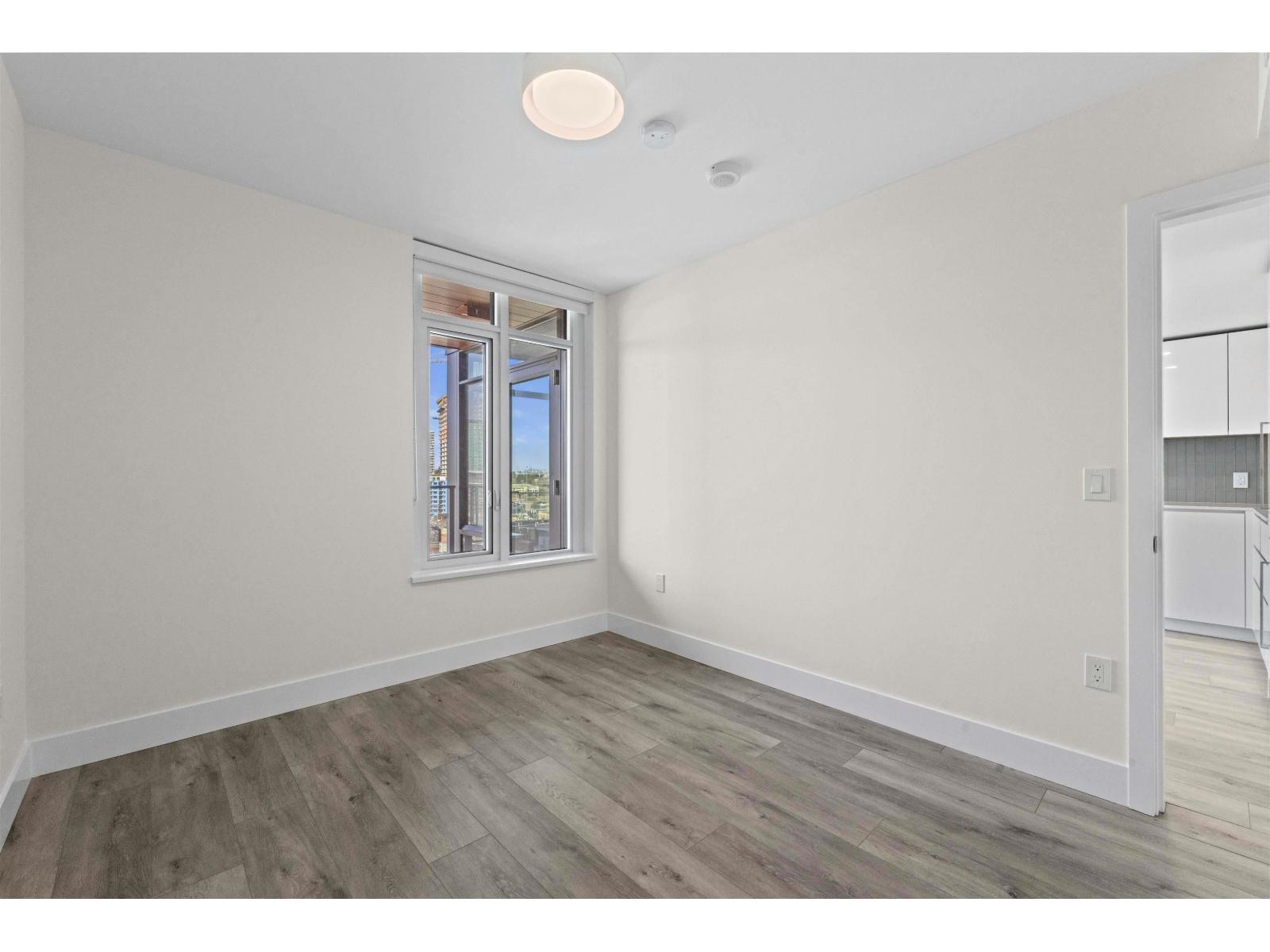 605 10428 Whalley Boulevard, Surrey, British Columbia  V3T 0W2 - Photo 14 - R3109052