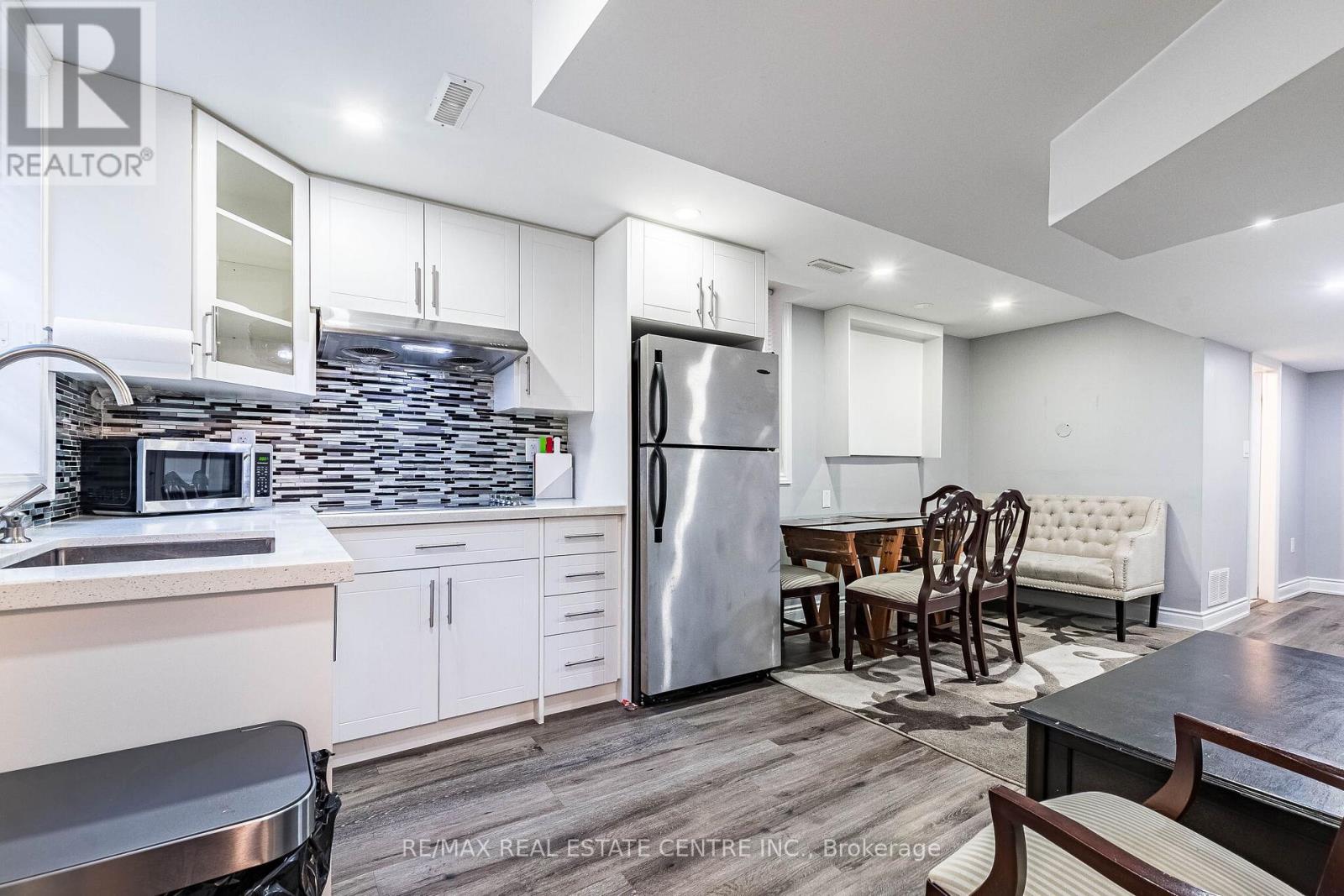 3285 Topeka Drive, Mississauga (Churchill Meadows), Ontario  L5M 7V1 - Photo 48 - W12980198