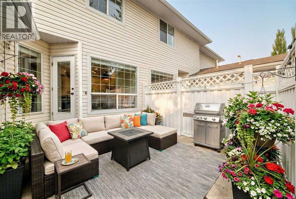 63 Sierra Morena Gardens Sw, Calgary, Alberta  t3H 3P4 - Photo 16 - A2293898