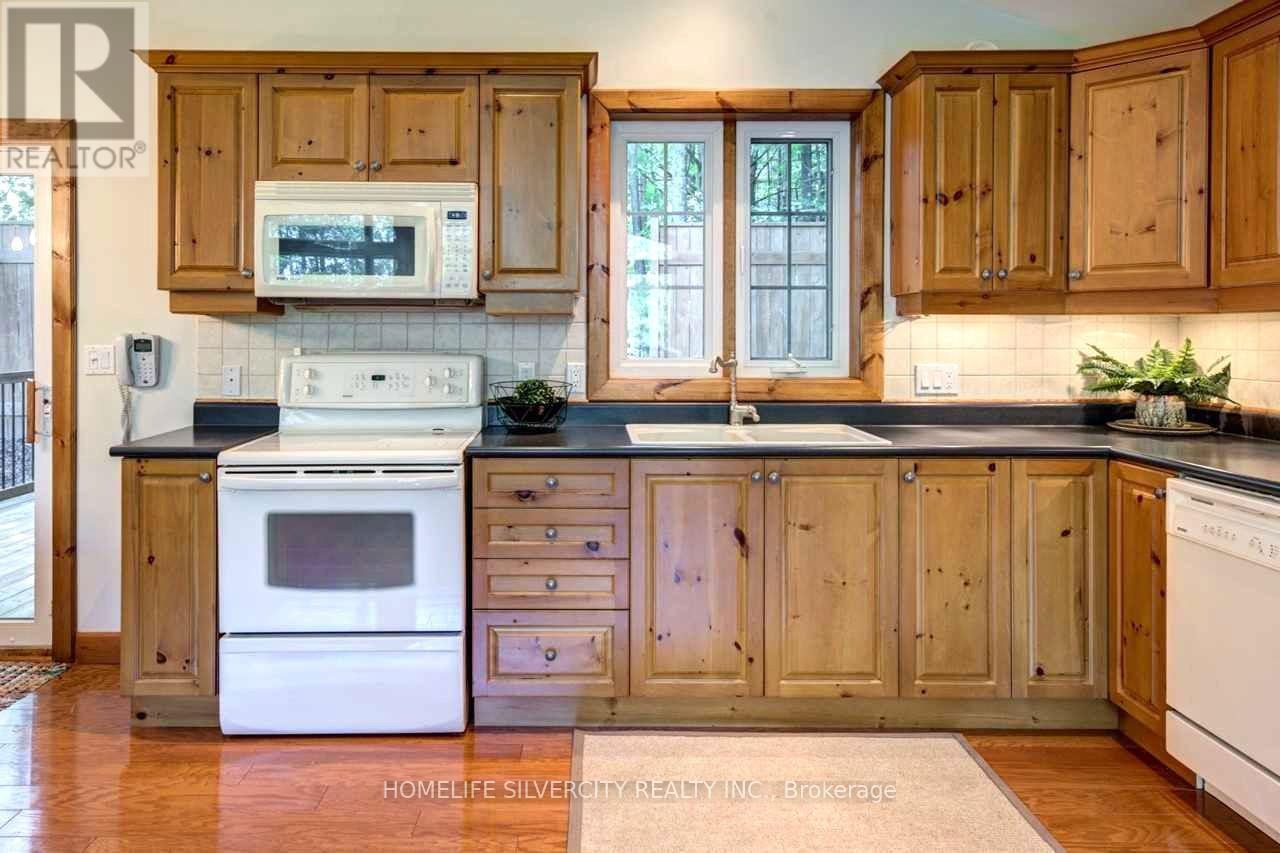 282 Bowles Bluff Road, Grey Highlands, Ontario  N0C 1H0 - Photo 16 - X12980180