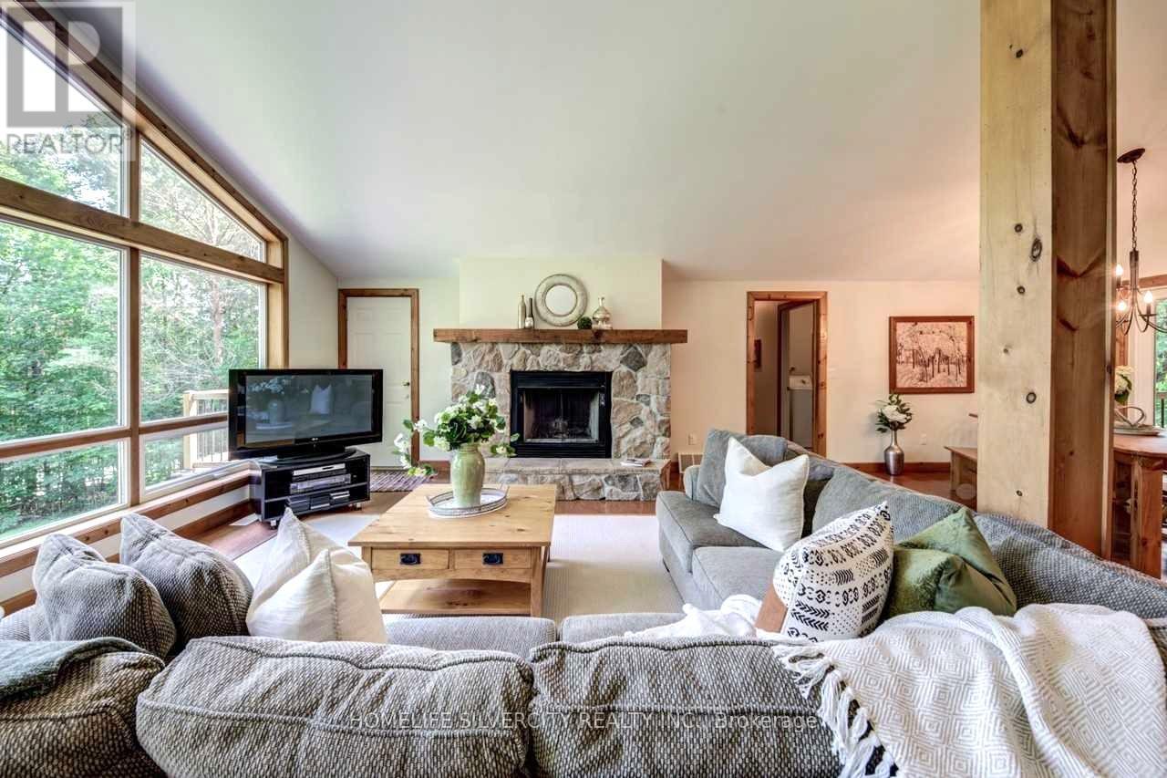 282 Bowles Bluff Road, Grey Highlands, Ontario  N0C 1H0 - Photo 9 - X12980180