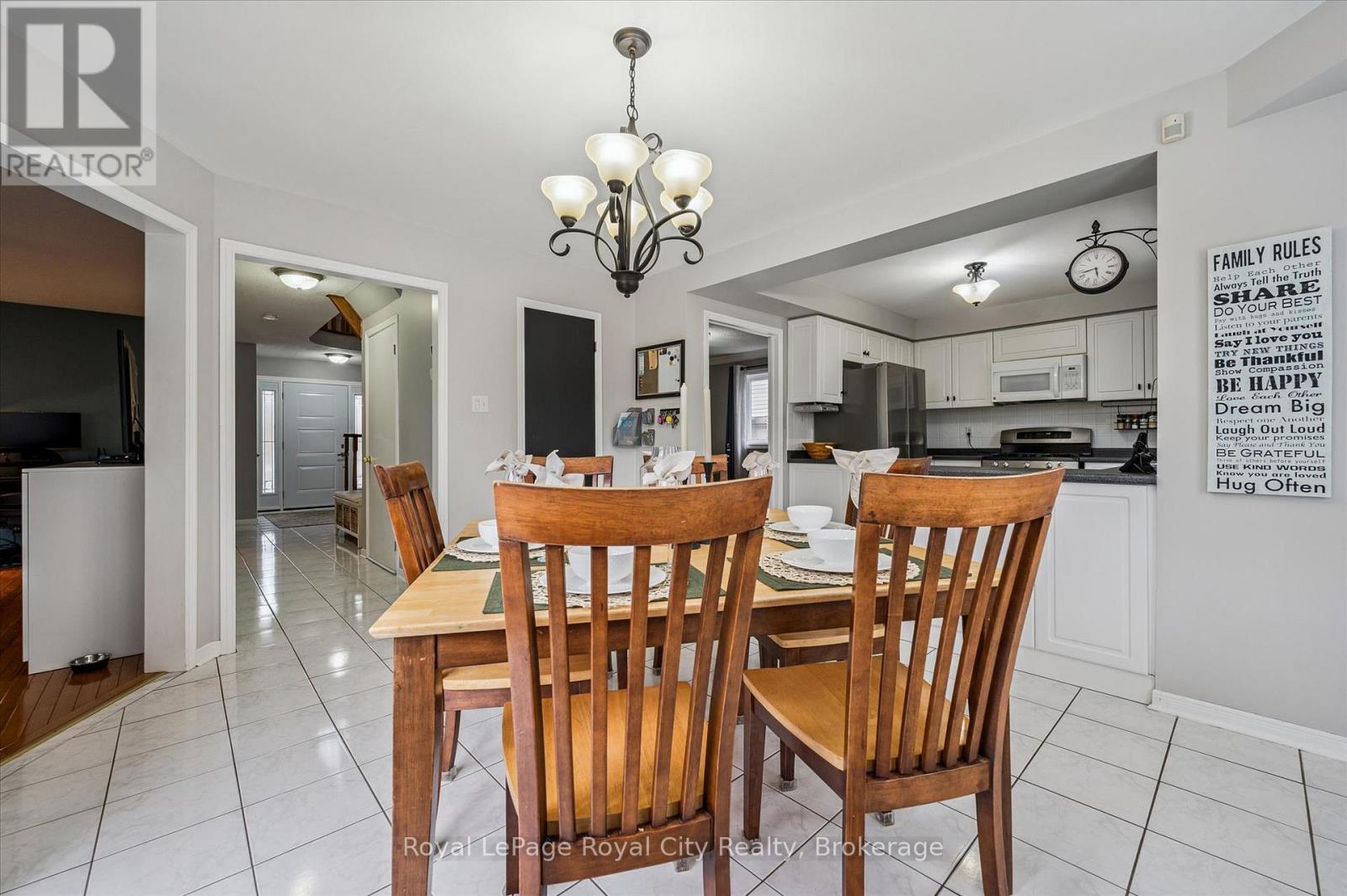 339 Daniel Crescent, Centre Wellington, Ontario  N0B 1S0 - Photo 11 - X12967464