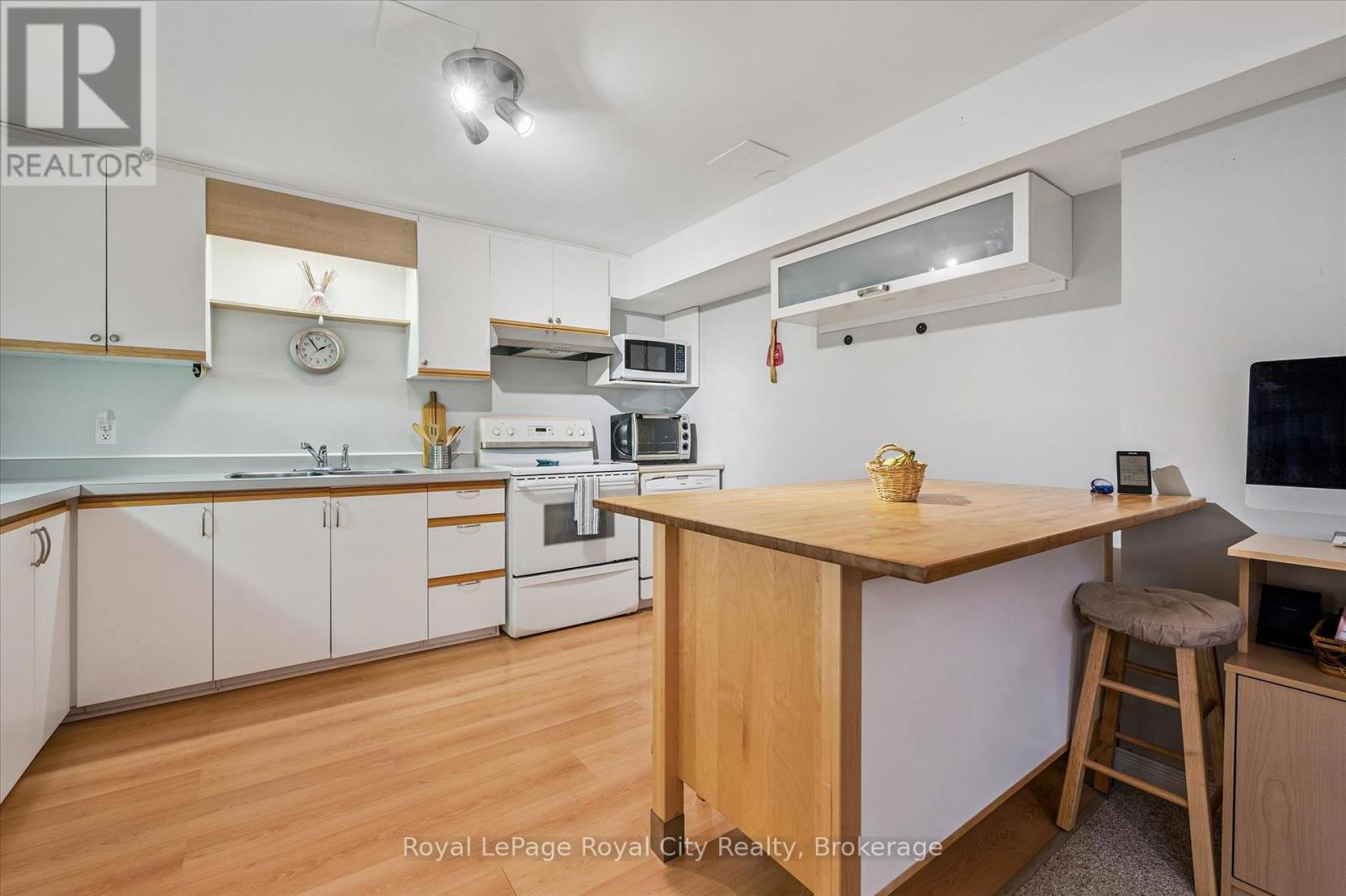 339 Daniel Crescent, Centre Wellington, Ontario  N0B 1S0 - Photo 30 - X12967464