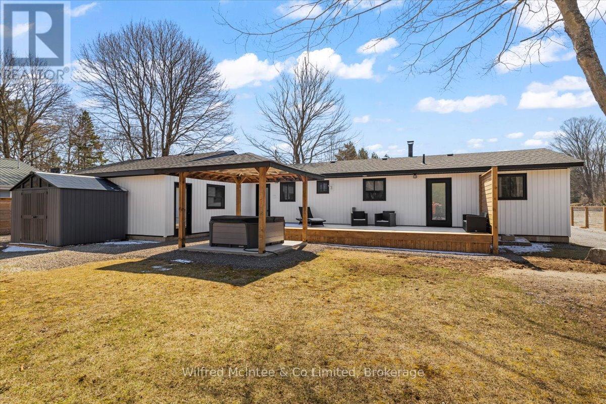 38 Allister Place, South Bruce Peninsula, Ontario  N0H 2G0 - Photo 8 - X12923278