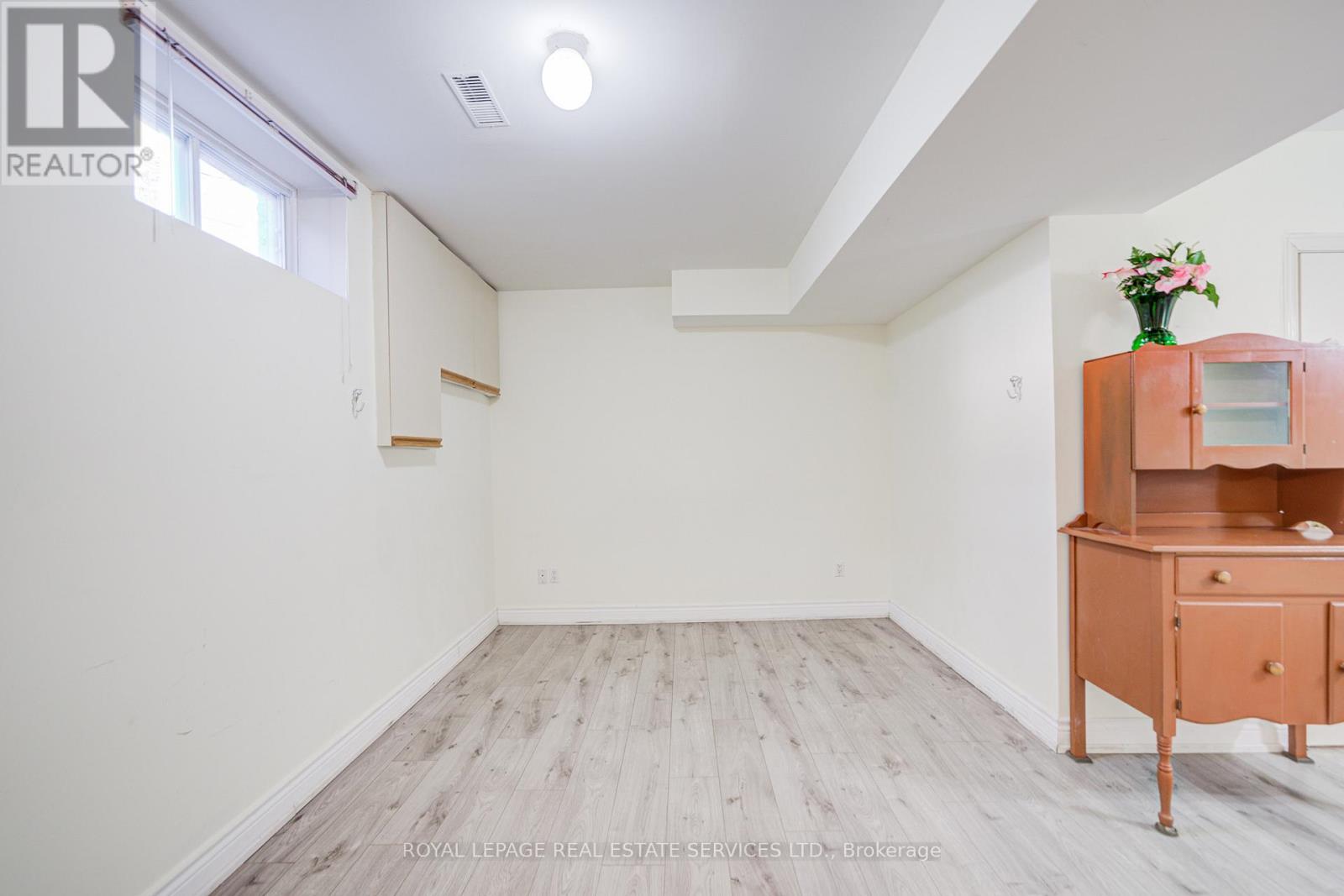 Lower - 117 Clark Avenue, Markham, Ontario  L3T 1T1 - Photo 6 - N12929964