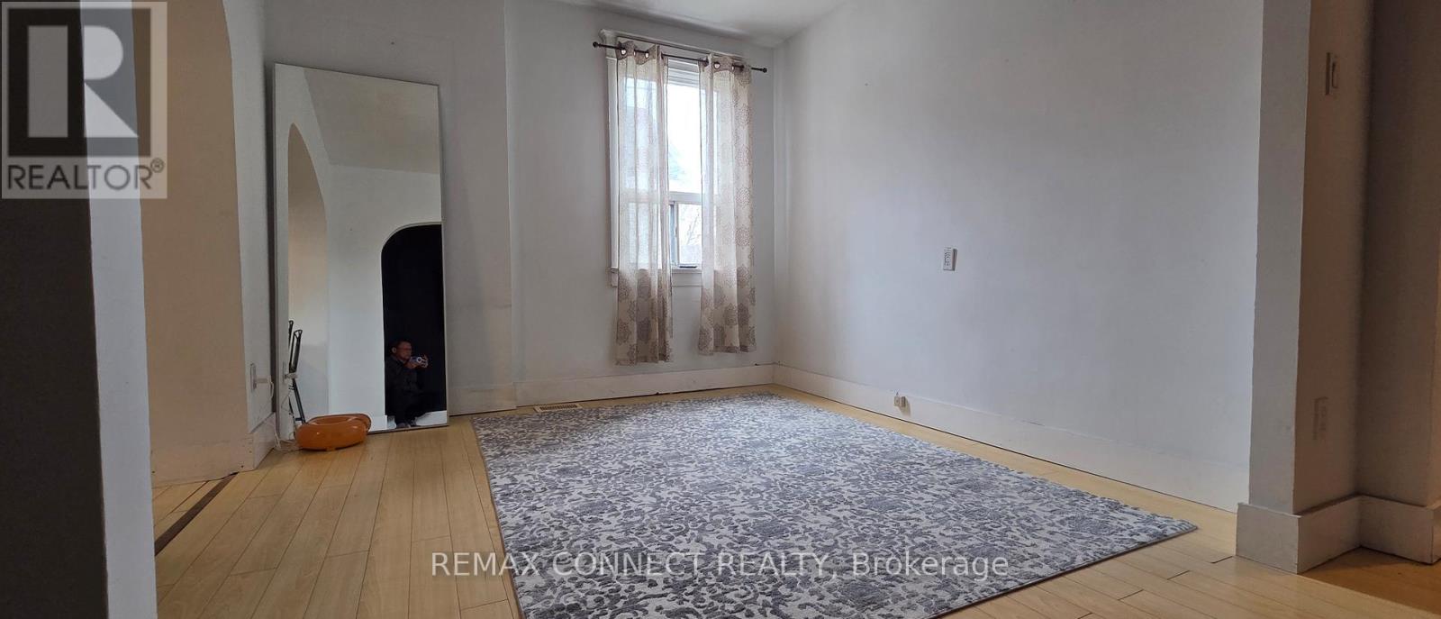 167 Wallace Avenue, Toronto, Ontario  M6H 1V1 - Photo 6 - W12979772