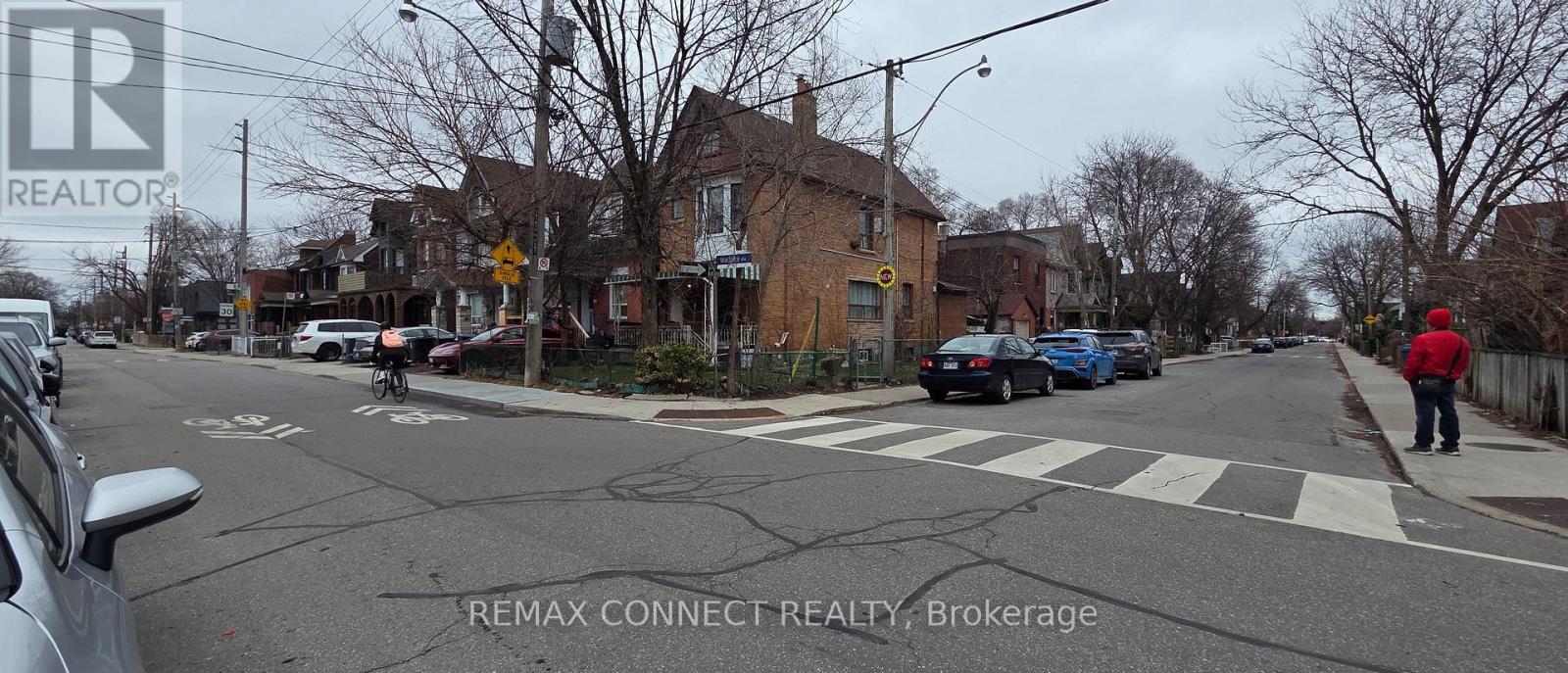 167 Wallace Avenue, Toronto, Ontario  M6H 1V1 - Photo 2 - W12979772