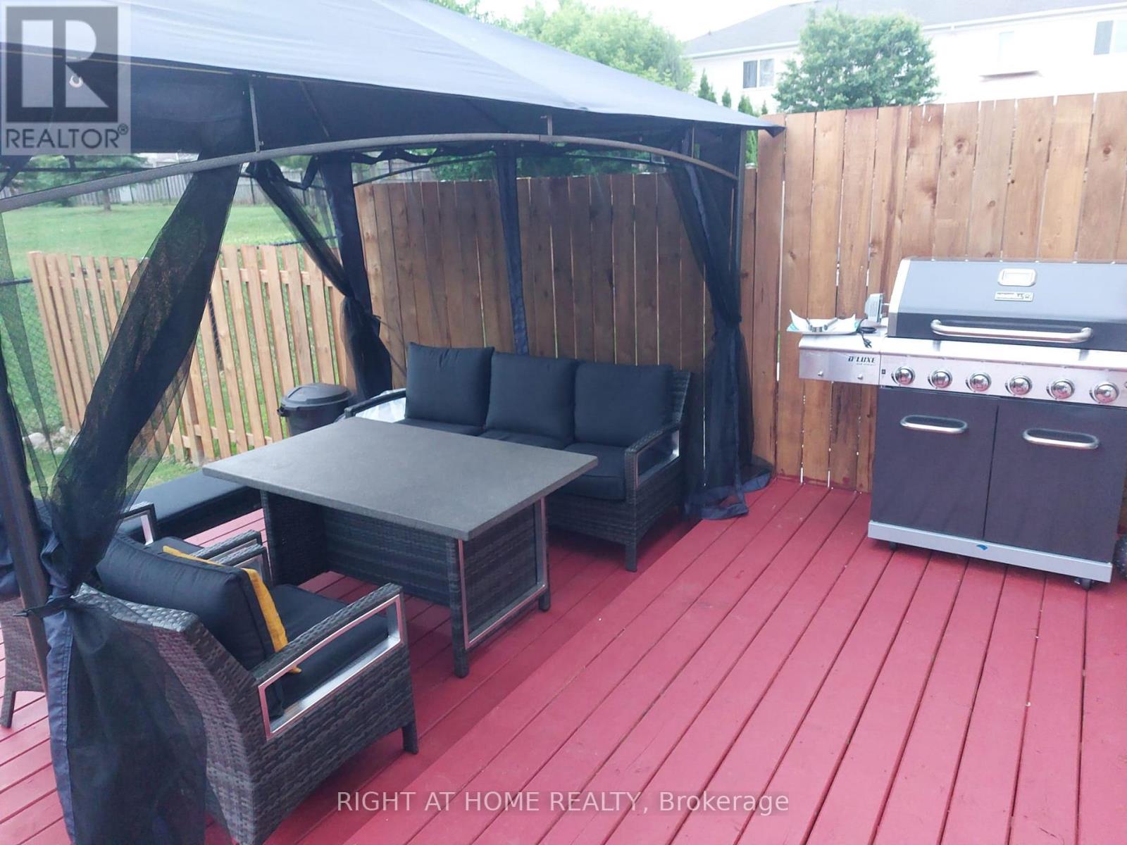 84 Bloomington Drive, Cambridge, Ontario  N1P 1J5 - Photo 36 - X12974898