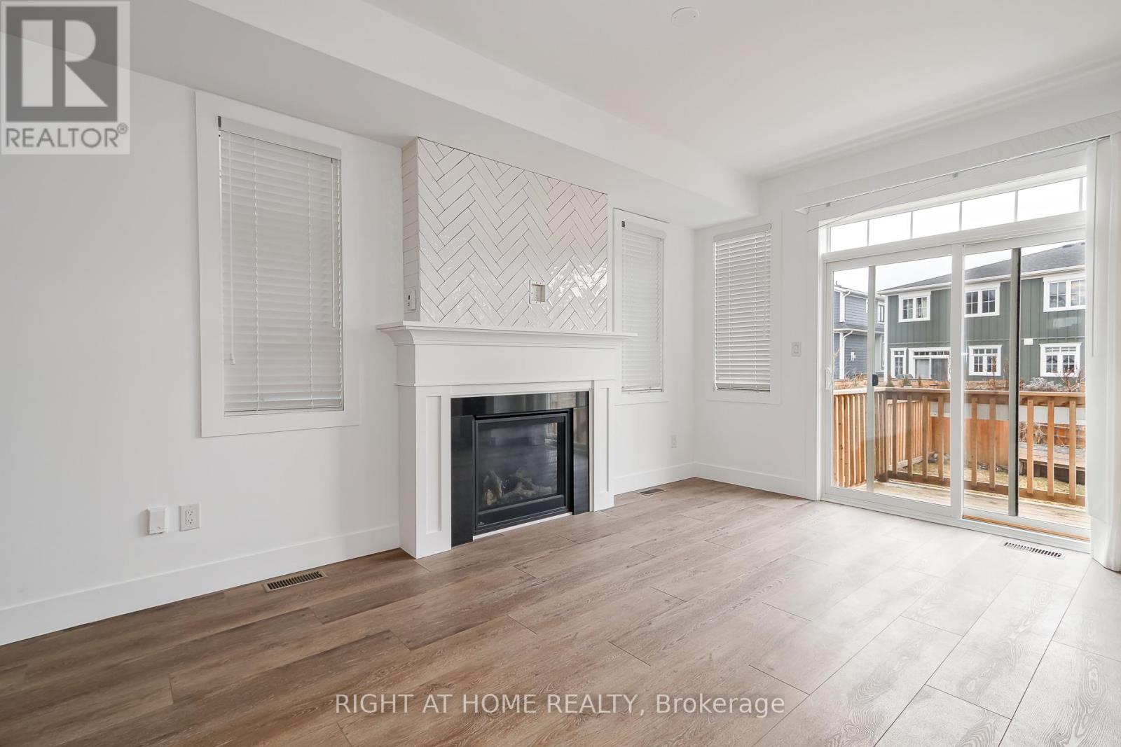 Upper - 181 Courtland Street, Blue Mountains, Ontario  L5N 4V7 - Photo 8 - X12973128