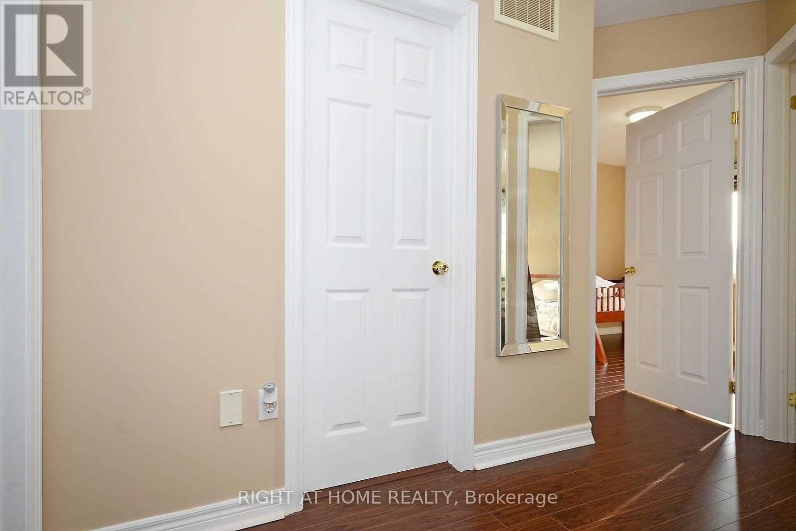 84 Bloomington Drive, Cambridge, Ontario  N1P 1J5 - Photo 22 - X12974898