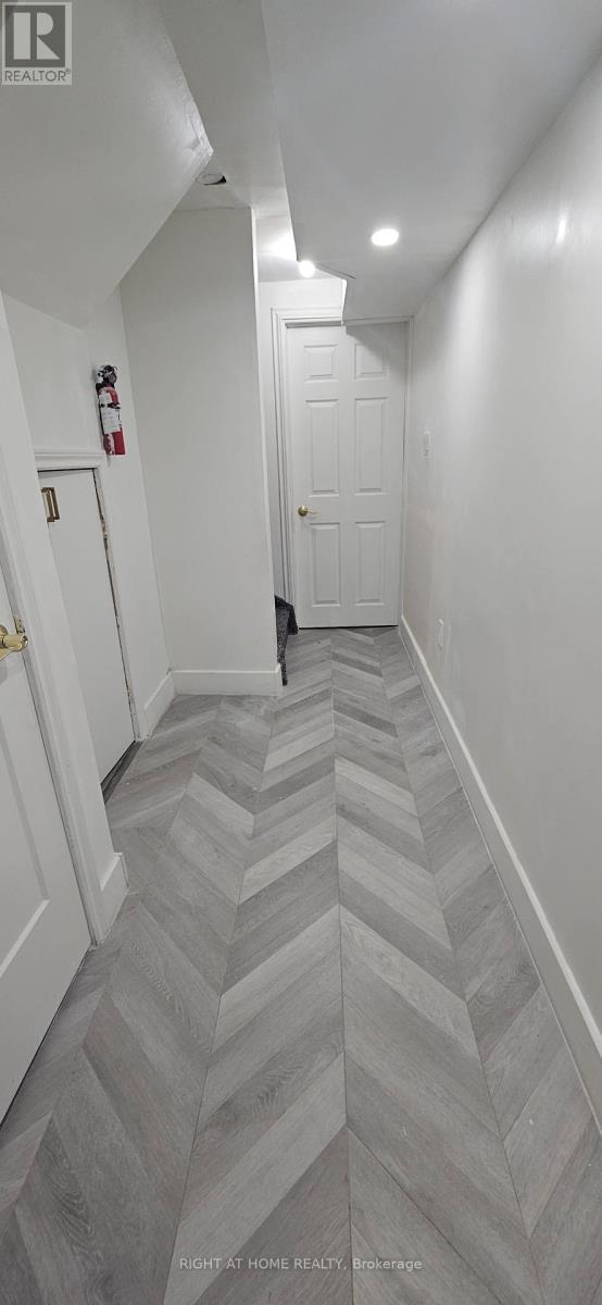 84 Bloomington Drive, Cambridge, Ontario  N1P 1J5 - Photo 32 - X12974898