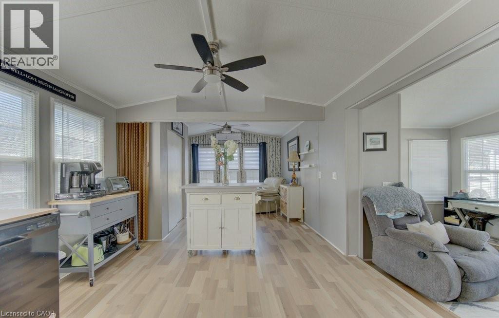 580 Beavercreek Road Unit# 185, Waterloo, Ontario  N2J 3Z4 - Photo 5 - 40817694