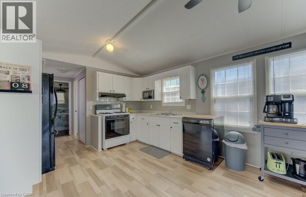 580 Beavercreek Road Unit# 185, Waterloo, Ontario  N2J 3Z4 - Photo 6 - 40817694