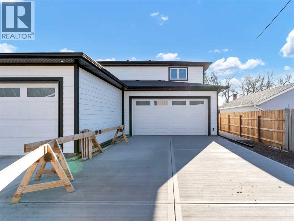 216 2 Street Nw, Medicine Hat, Alberta  T1A 6J5 - Photo 42 - A2283269