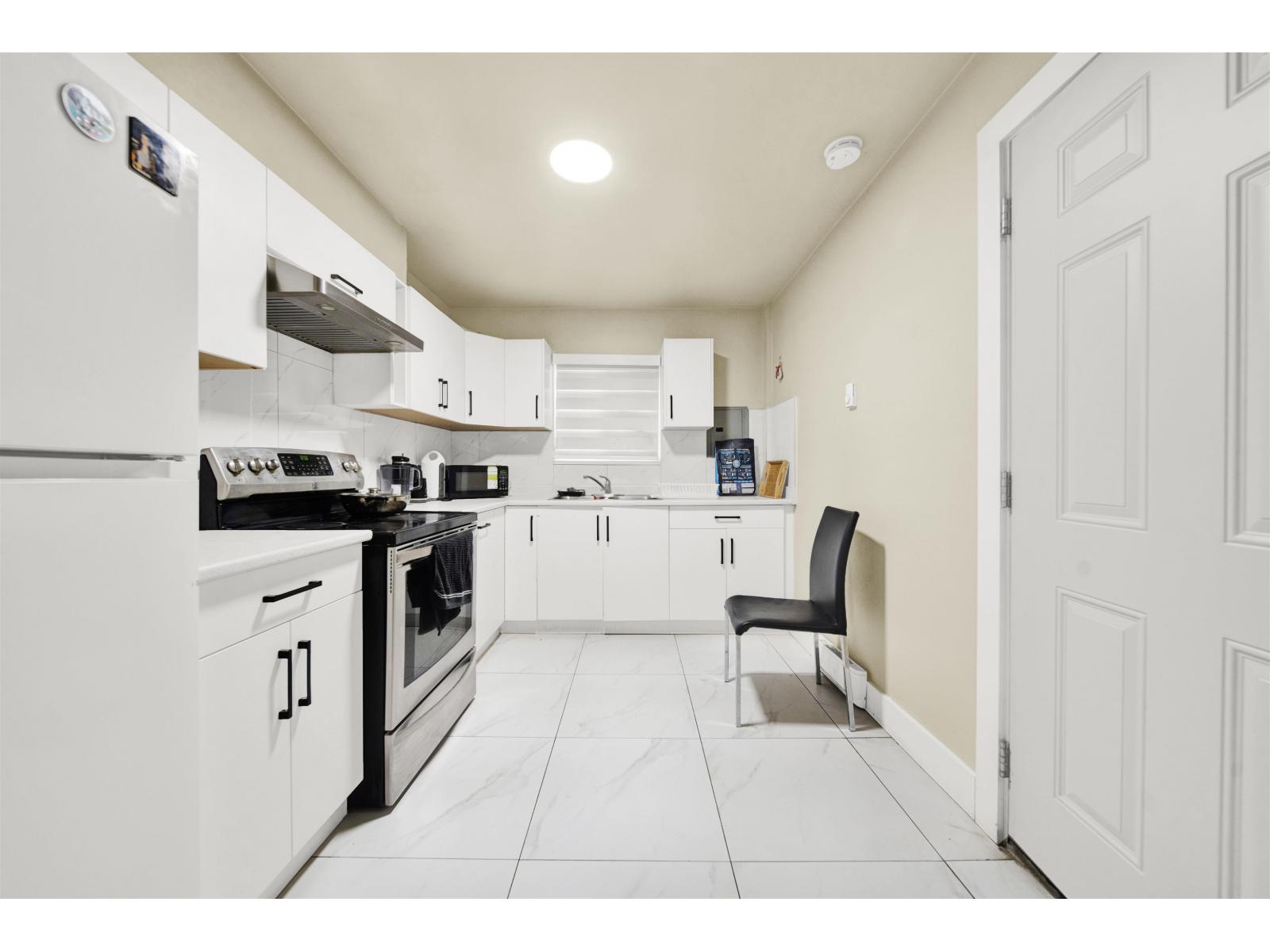 10346 126 Street, Surrey, British Columbia  V3V 5G1 - Photo 11 - R3109077