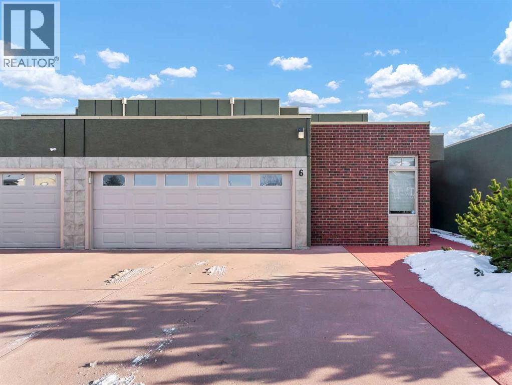 6 Palisades Way Ne, Medicine Hat, Alberta  T1C 2B4 - Photo 2 - A2298517