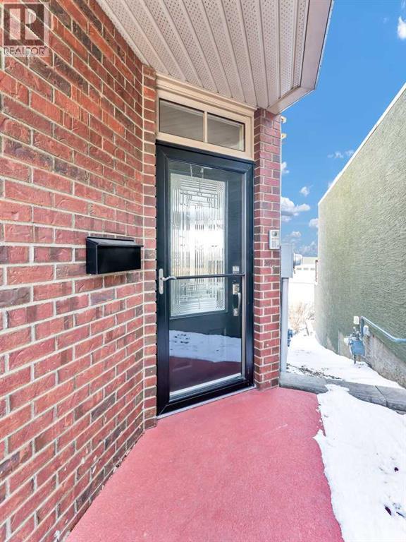 6 Palisades Way Ne, Medicine Hat, Alberta  T1C 2B4 - Photo 6 - A2298517