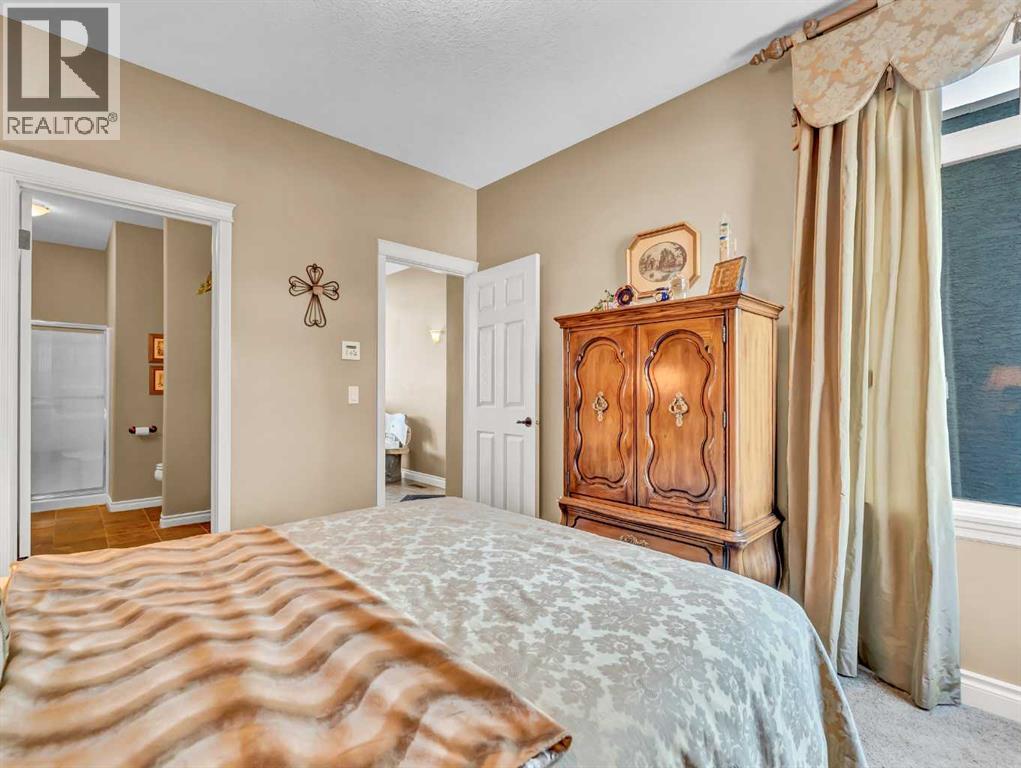 6 Palisades Way Ne, Medicine Hat, Alberta  T1C 2B4 - Photo 24 - A2298517