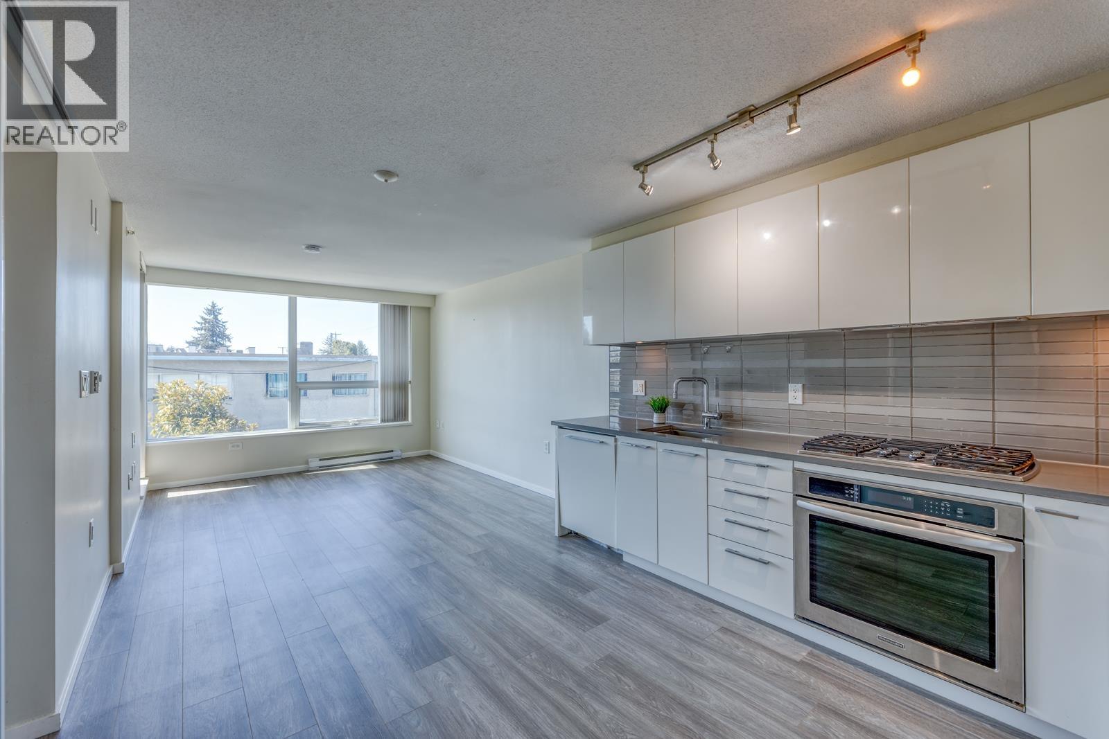 203 6658 Dow Avenue, Burnaby, British Columbia V5H 0C7 - Photo 7 - R3109552