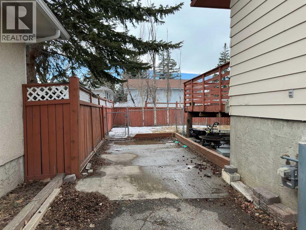 511 Sabrina Road Sw, Calgary, Alberta  T2W 1Y7 - Photo 47 - A2294903