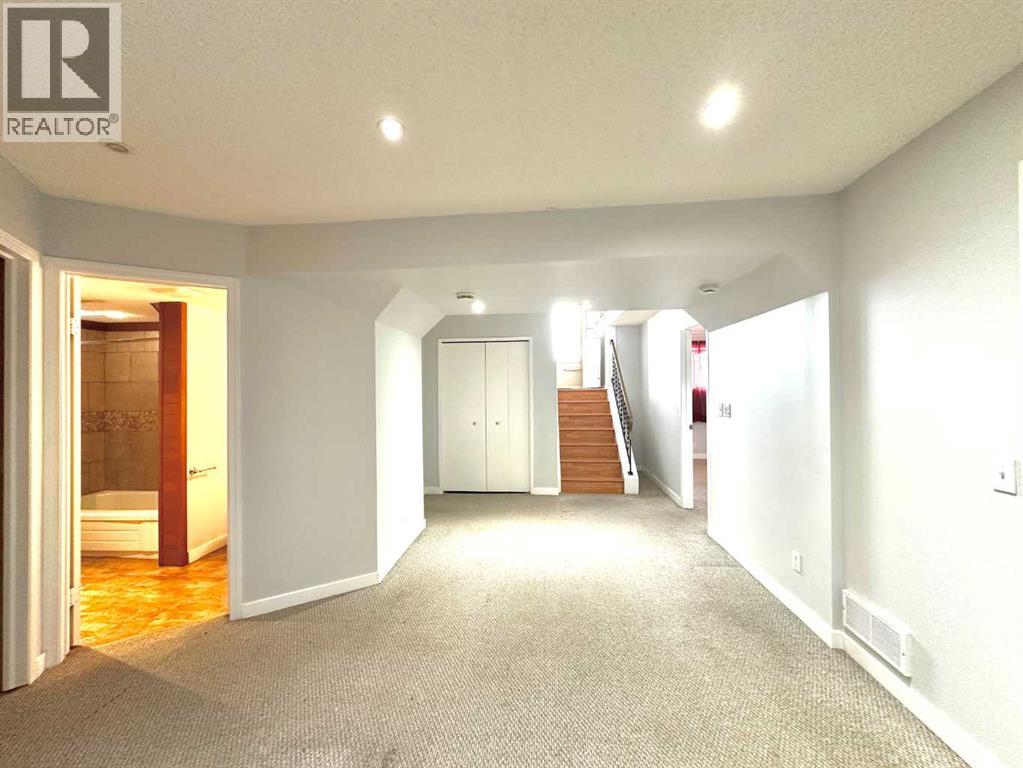 511 Sabrina Road Sw, Calgary, Alberta  T2W 1Y7 - Photo 24 - A2294903