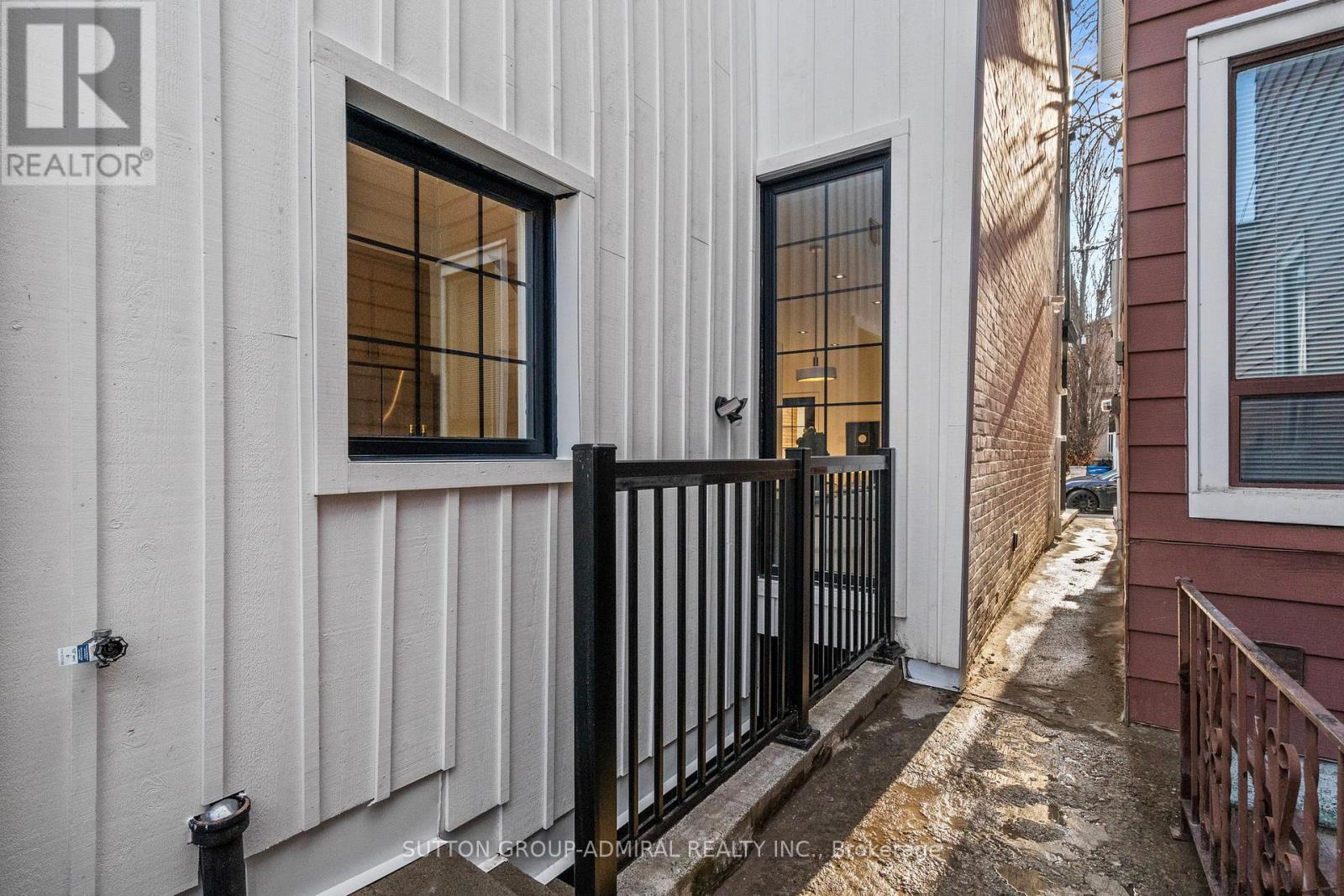 25 Coolmine Road, Toronto, Ontario  M6J 3G1 - Photo 40 - C12978416