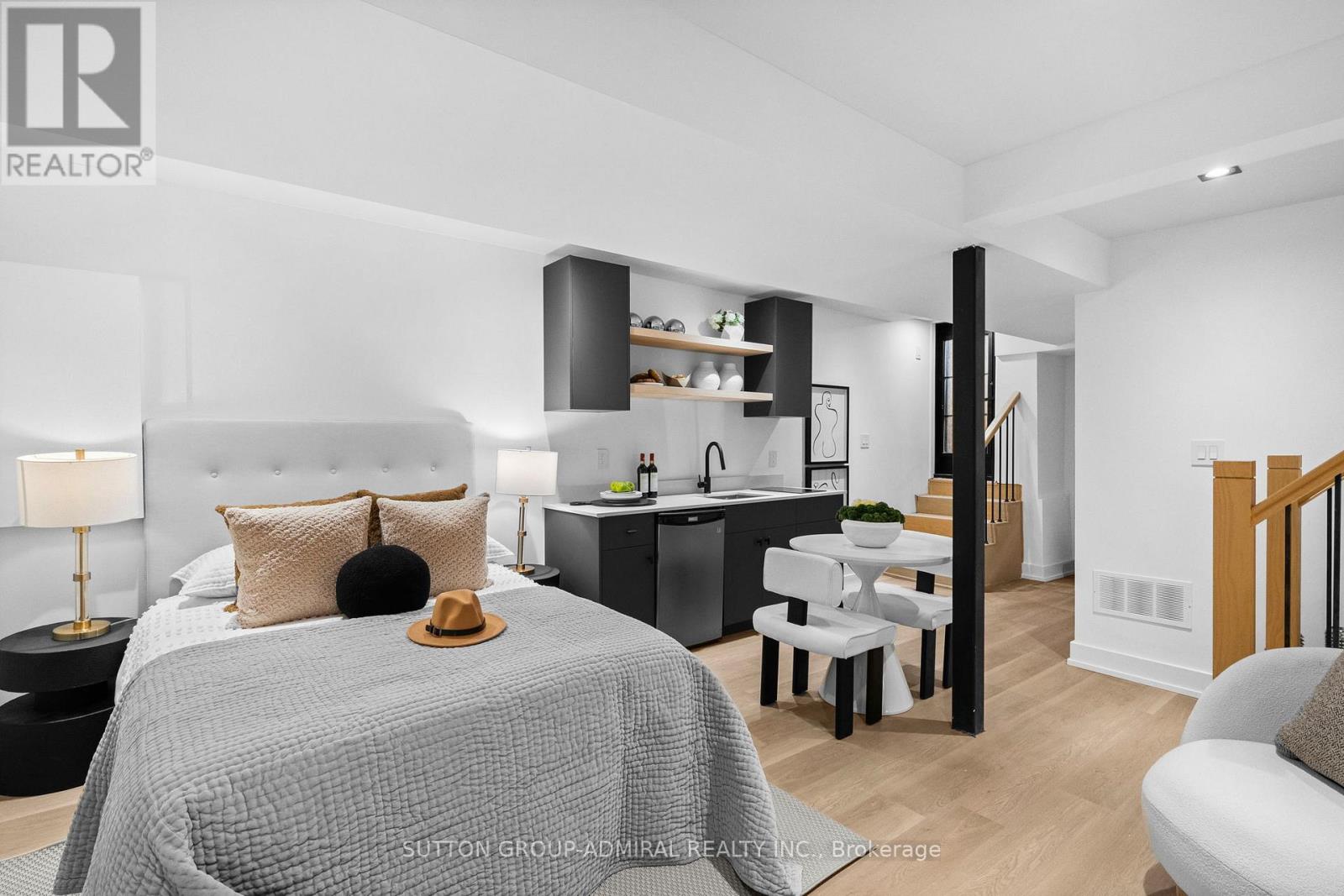 25 Coolmine Road, Toronto, Ontario  M6J 3G1 - Photo 45 - C12978416