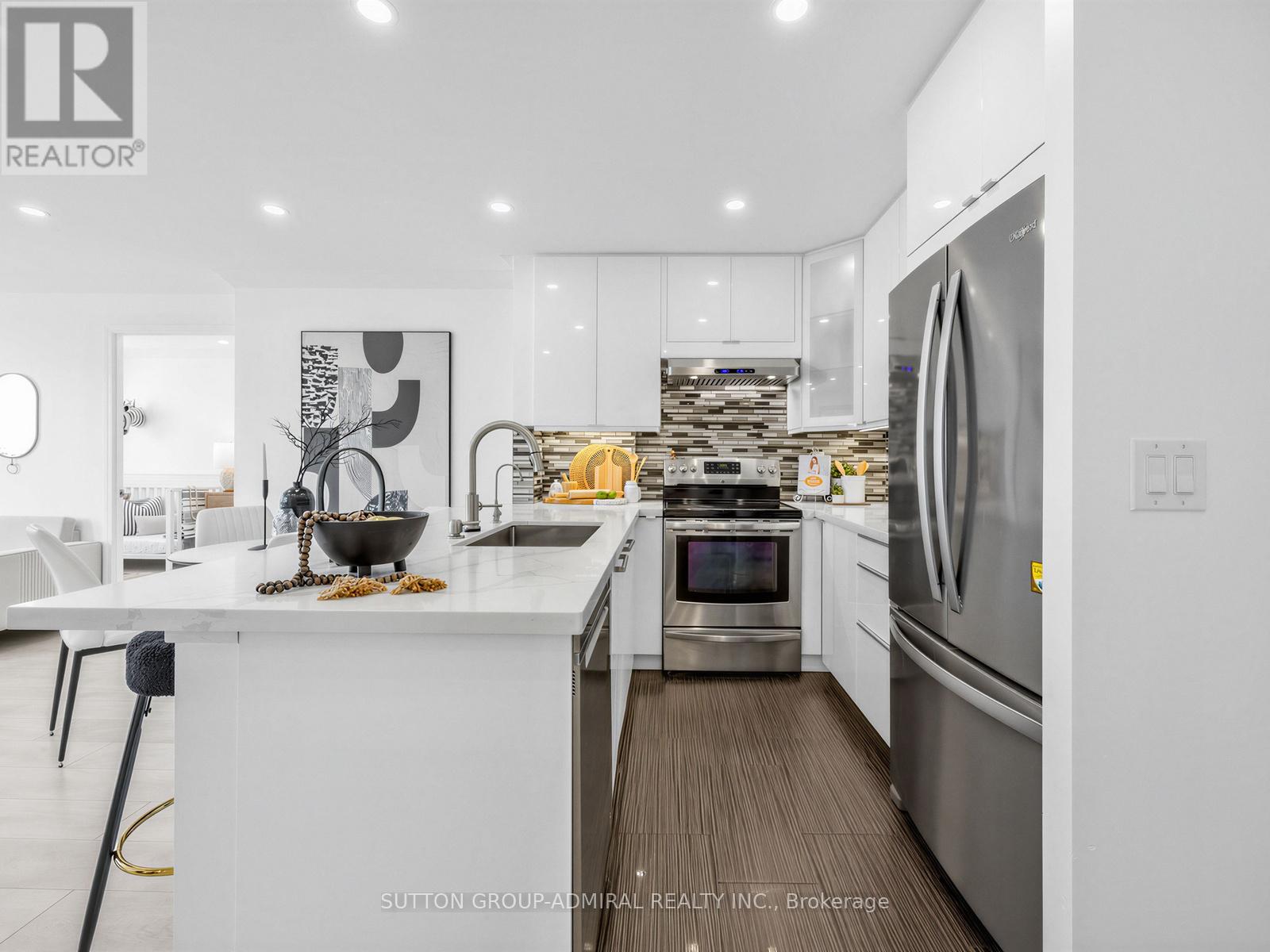 712 - 935 Sheppard Avenue W, Toronto, Ontario  M3H 2T7 - Photo 7 - C12979974