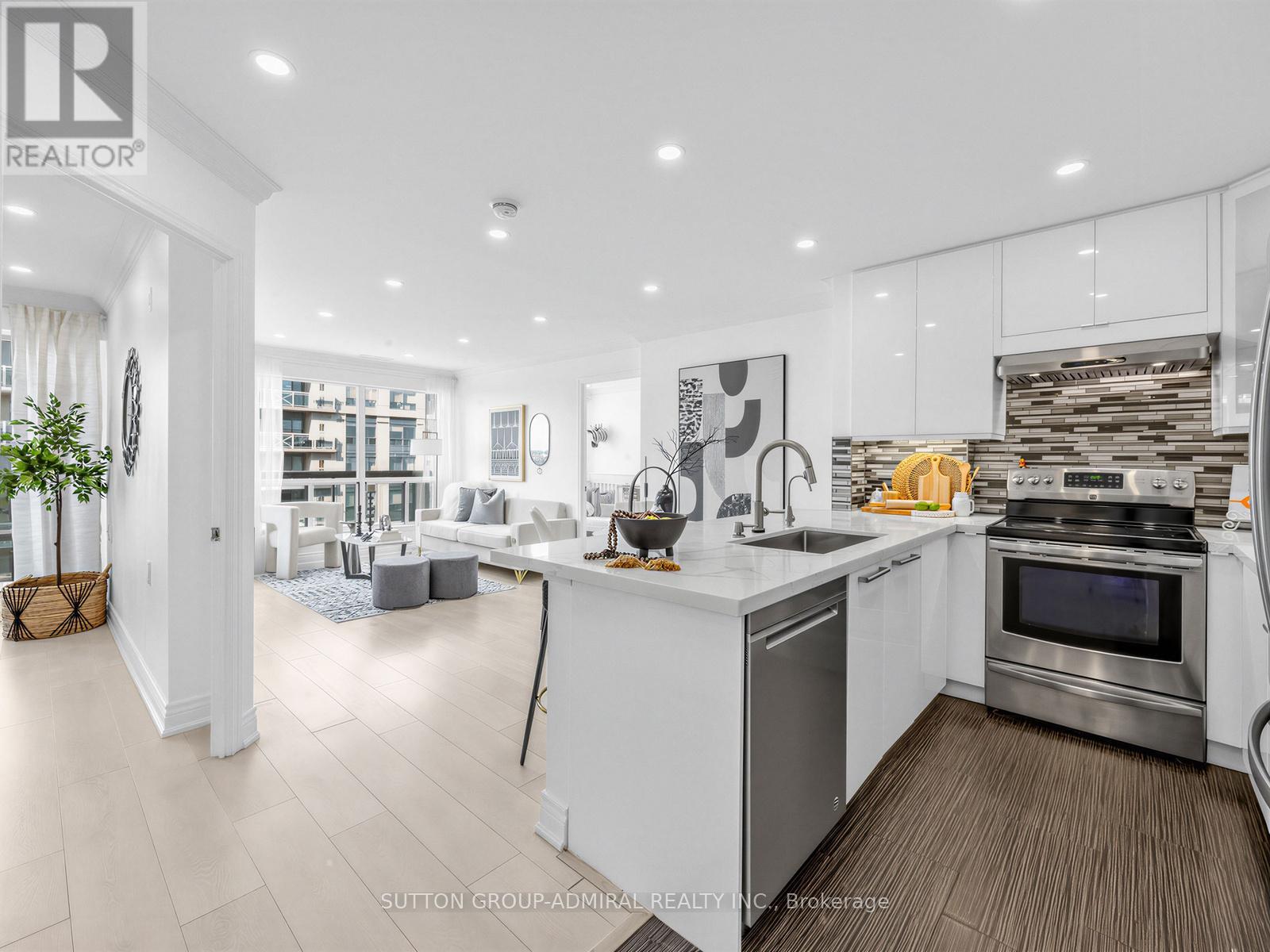 712 - 935 Sheppard Avenue W, Toronto, Ontario  M3H 2T7 - Photo 8 - C12979974