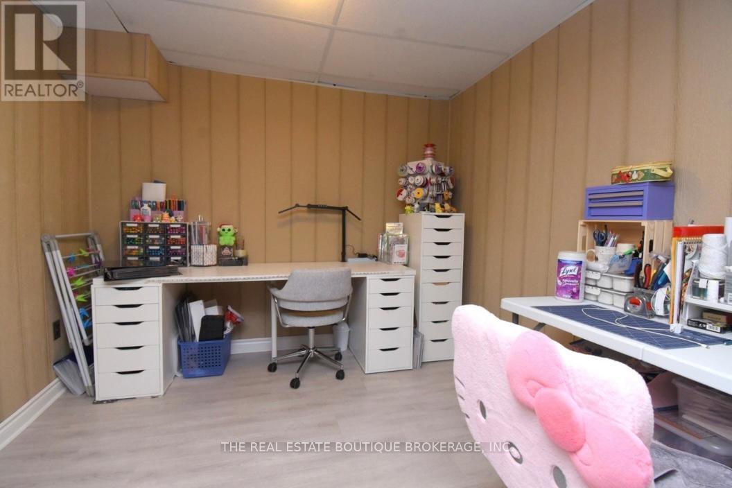 1345 Colonsay Drive, Burlington, Ontario  L7P 2T6 - Photo 29 - W12979206