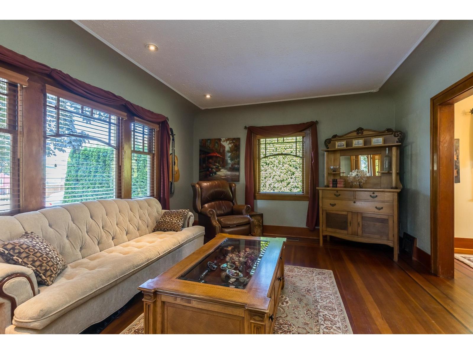 2730 Maple Street, Abbotsford, British Columbia  V2S 3Y6 - Photo 6 - R3108783