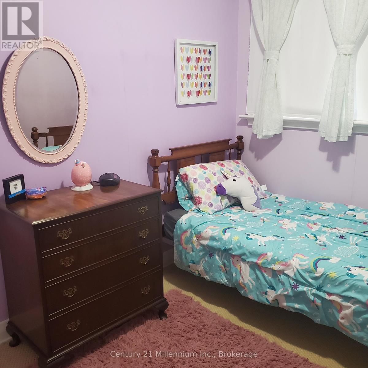 6 Earlscourt Crescent, Woodstock, Ontario  N4S 5H3 - Photo 4 - X12980266