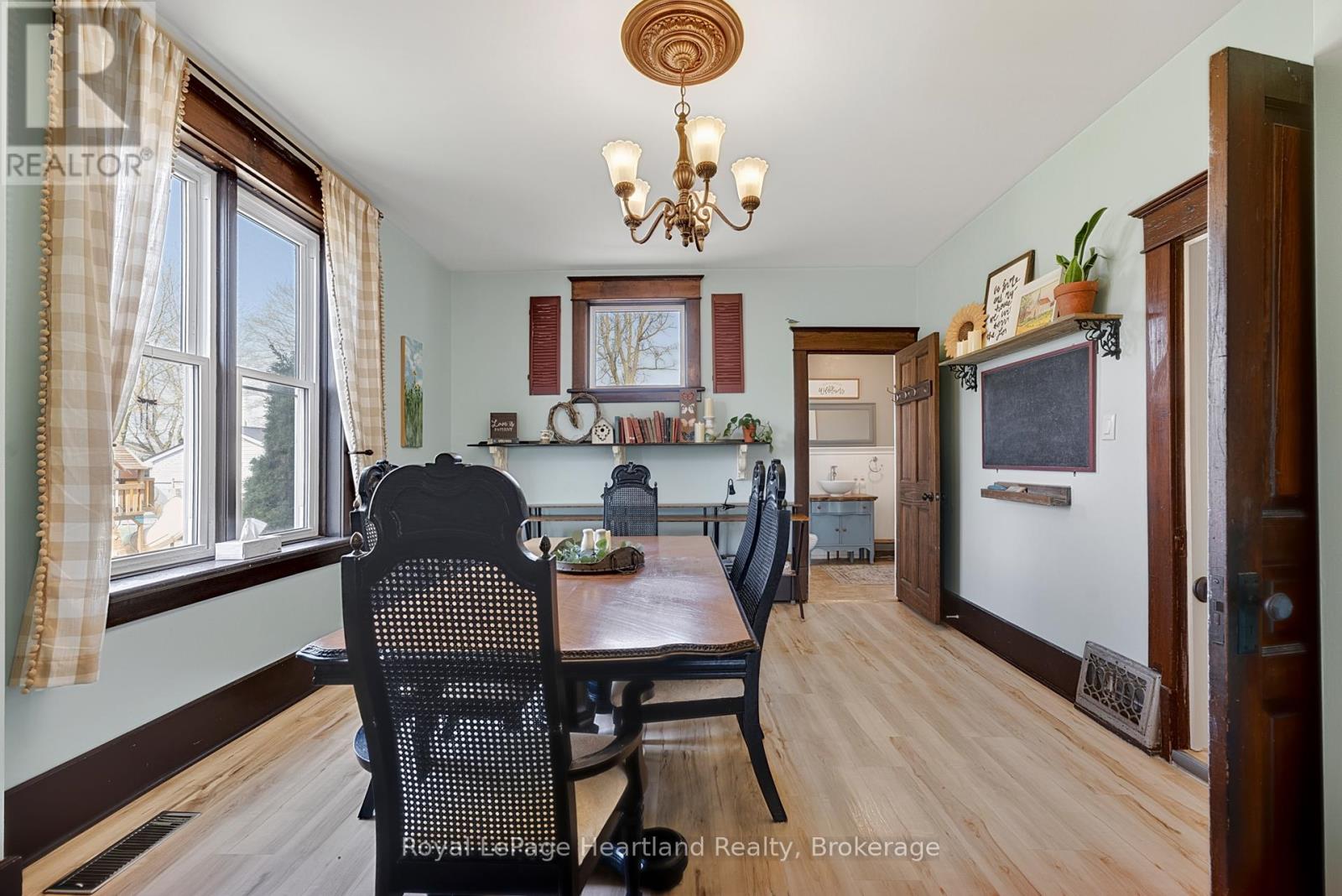 20 William Street, Minto, Ontario  N0G 1M0 - Photo 18 - X12980282